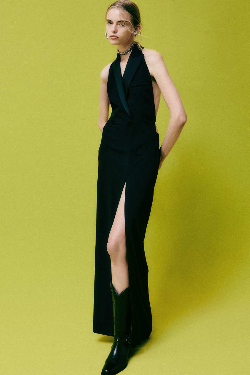 Abendkleid mit Smoking-Revers