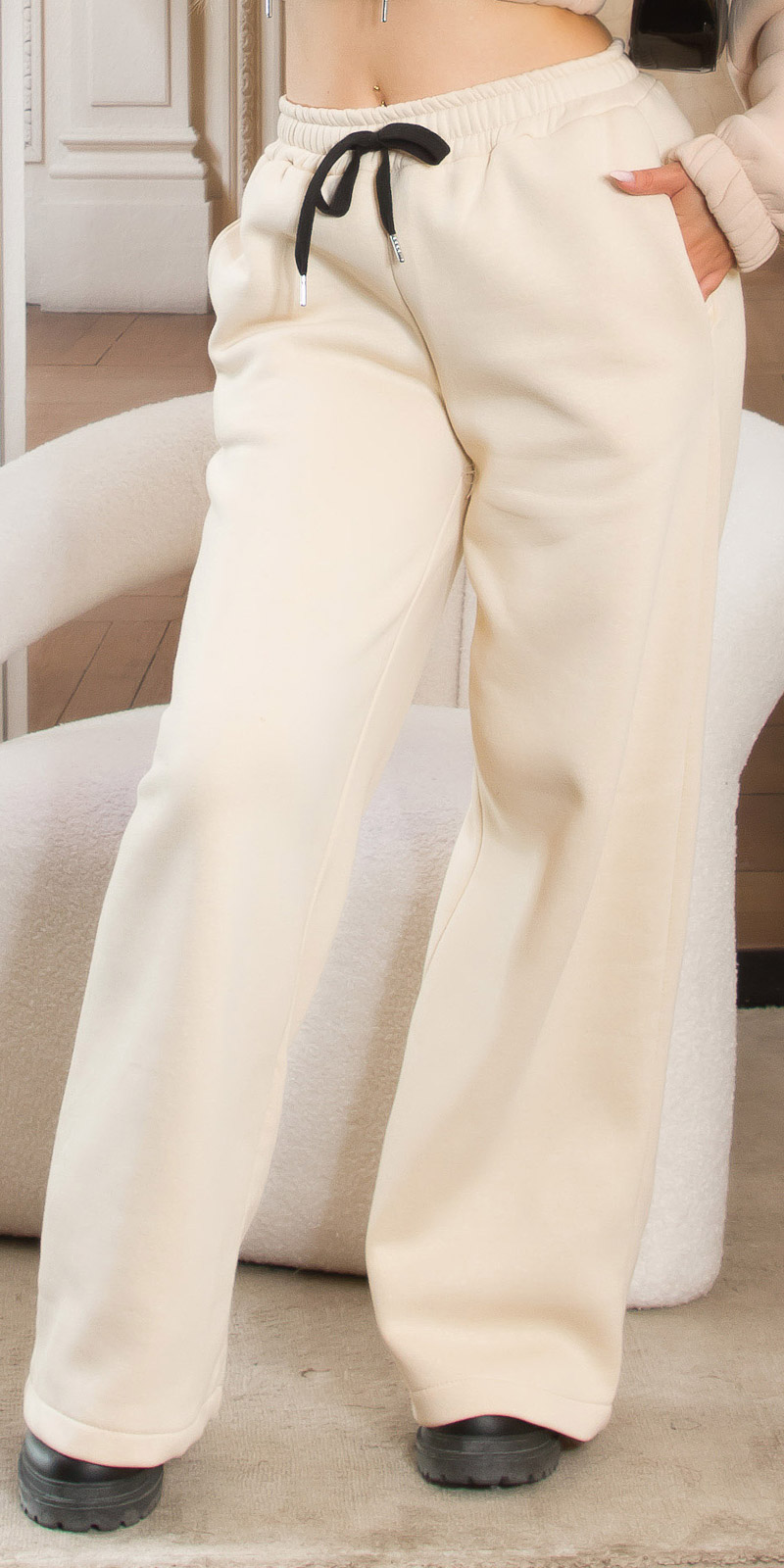 High Waist Jogger Loungewear Style Hose Bootcut Jogginghose, Modische Highwaist Jogginghose aus Viskose-Stretch: Komfort, Stil und praktische Taschen für deinen perfekten Freizeitlook!