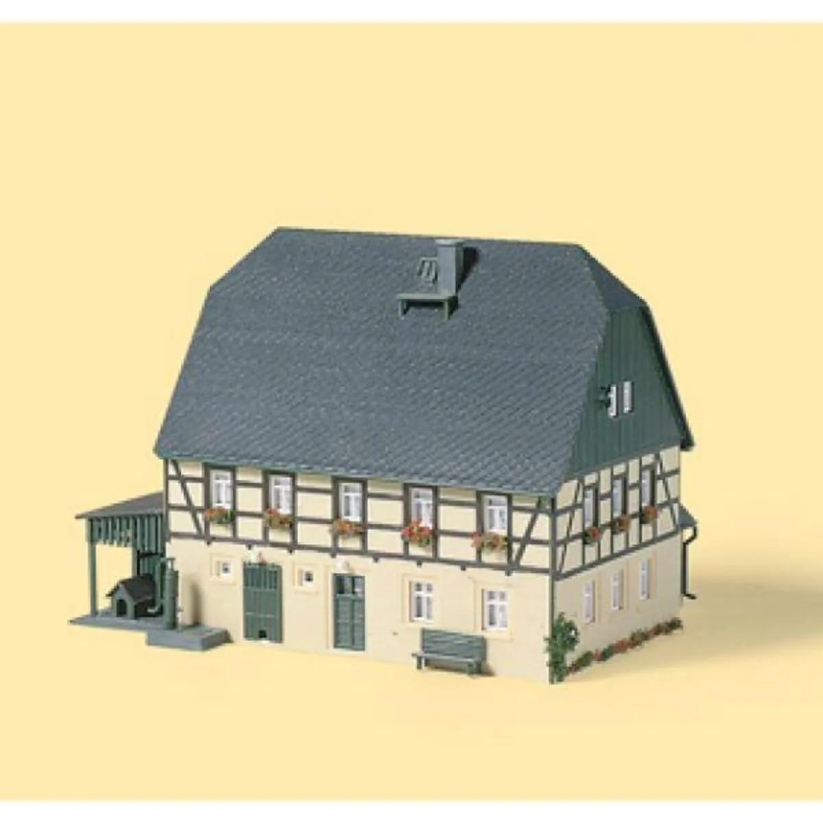Auhagen Großes Bauernhaus mit Stall und Schauer, Spur H0