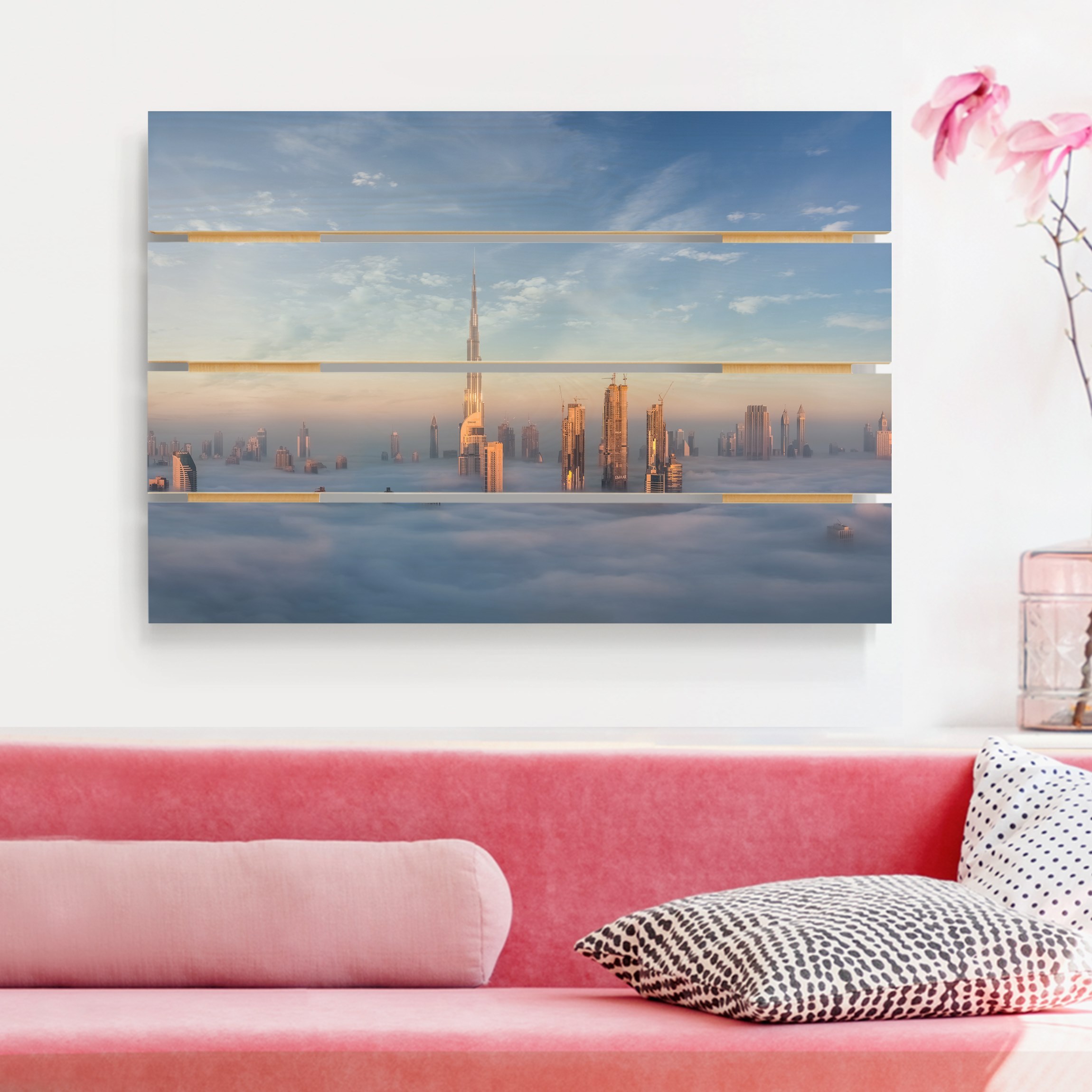 Holzbild Plankenoptik - Querformat Dubai über den Wolken