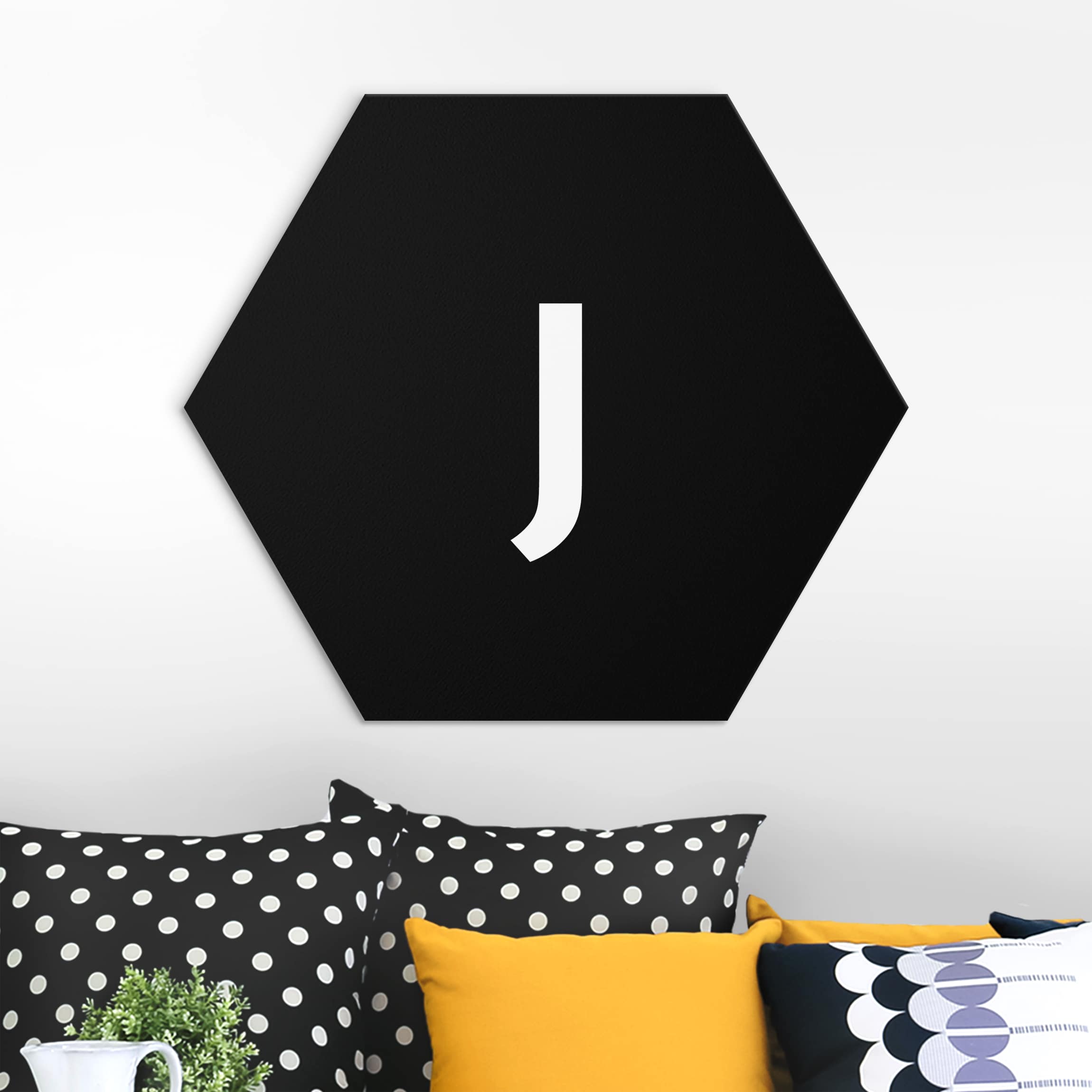 Hexagon-Alu-Dibond Bild Buchstabe Schwarz J