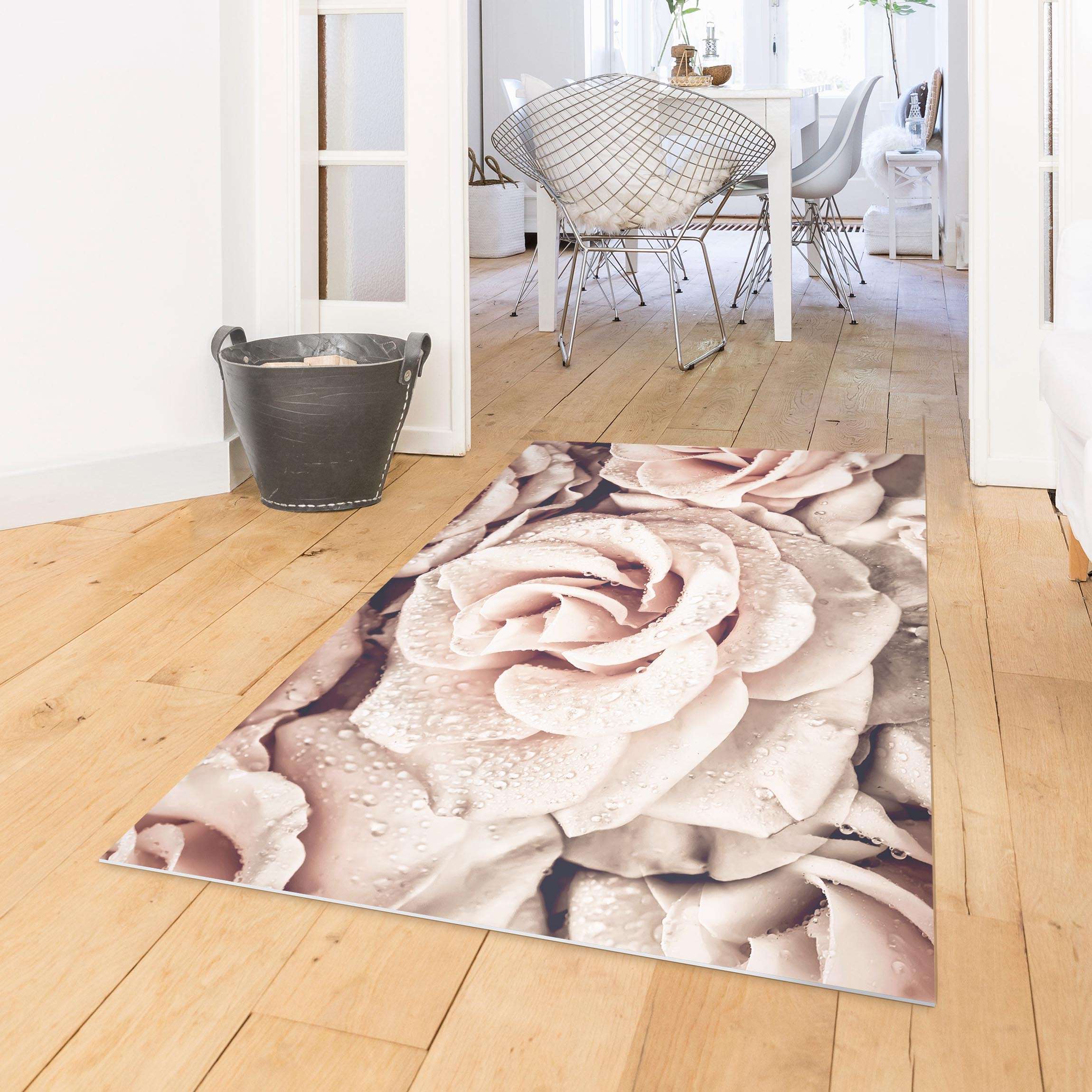 Vinylteppich Rosen Sepia mit Wassertropfen