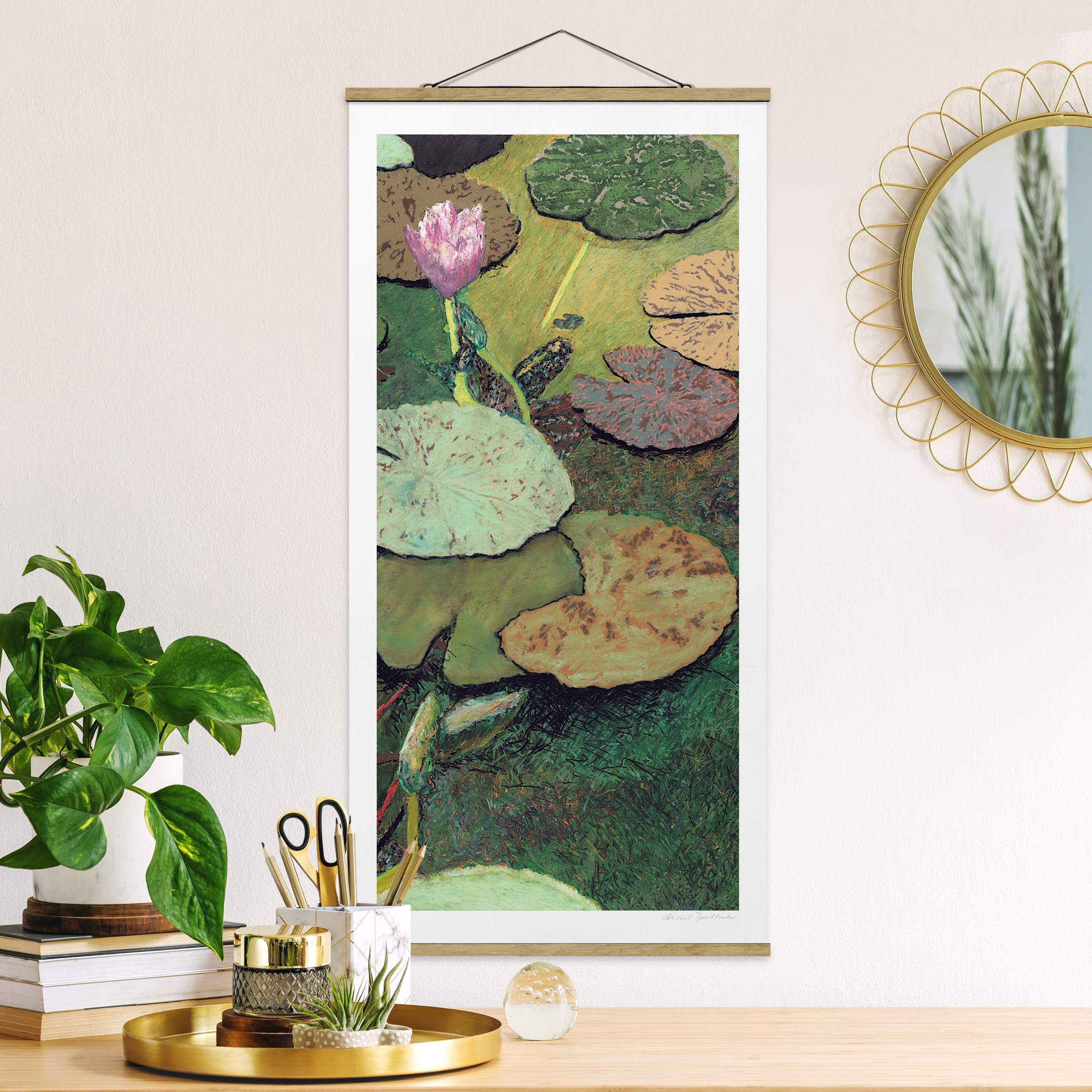 Stoffbild mit Posterleisten Seerose mit Blättern III