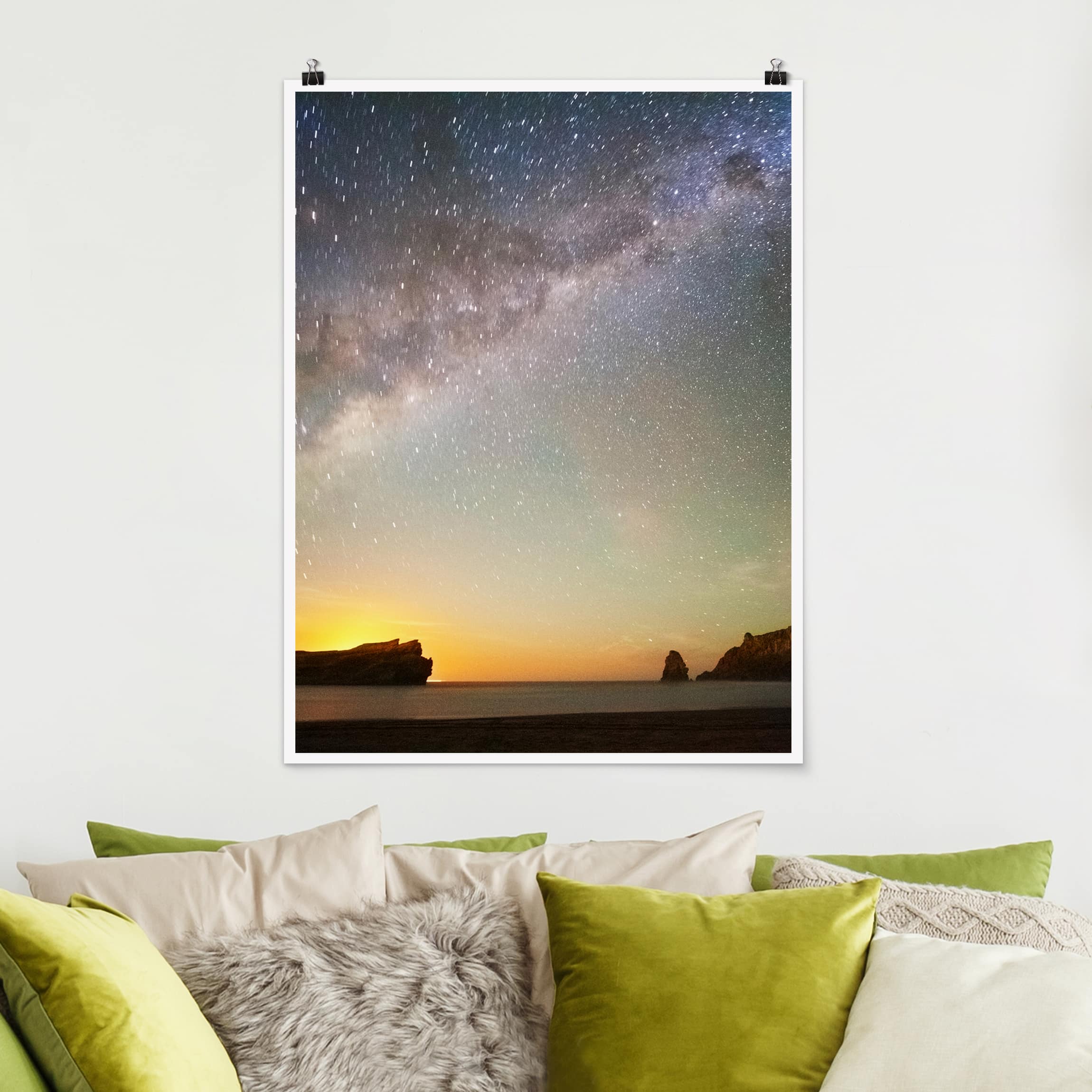 Poster - Hochformat Sternenhimmel über dem Meer