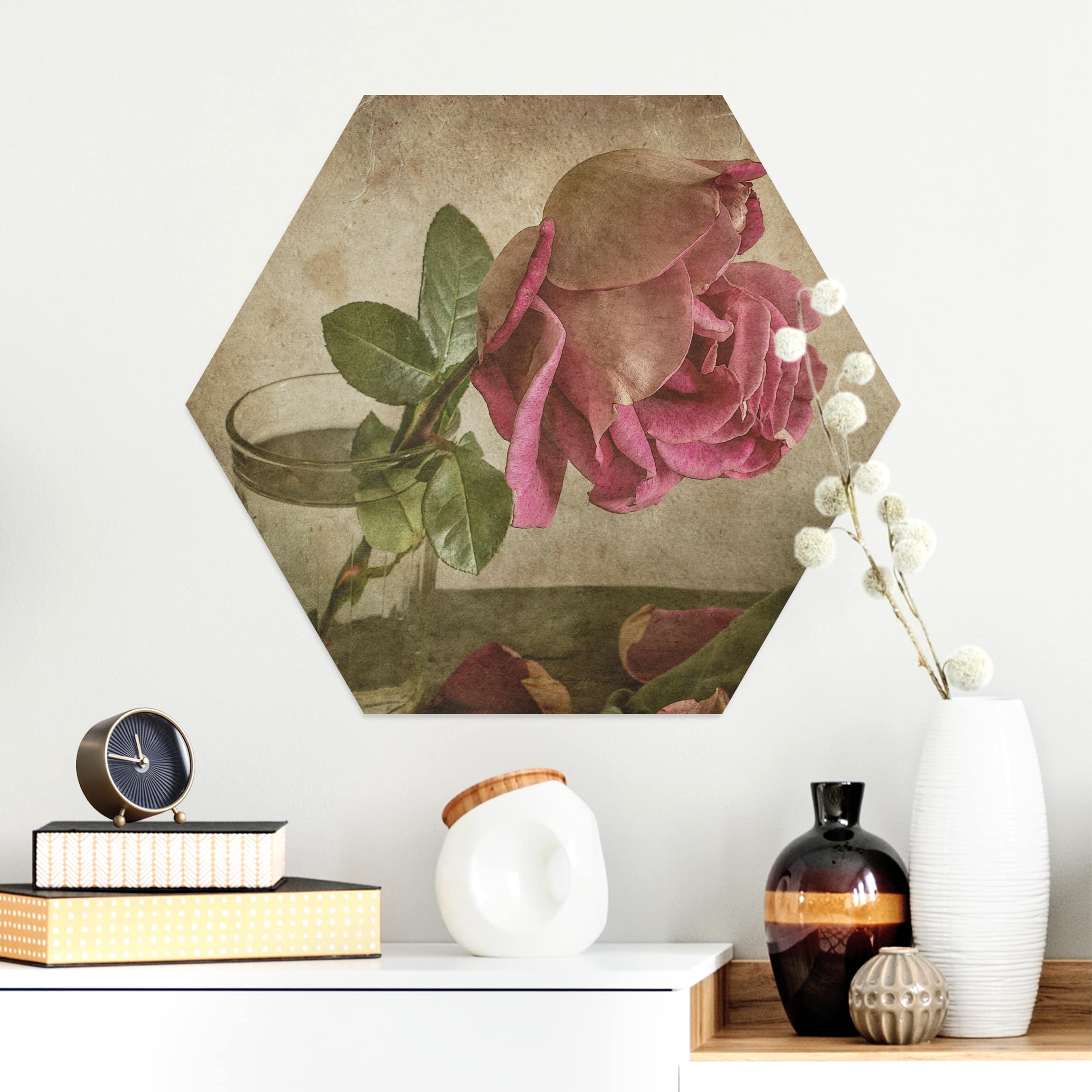 Hexagon-Alu-Dibond Bild Tear of a Rose