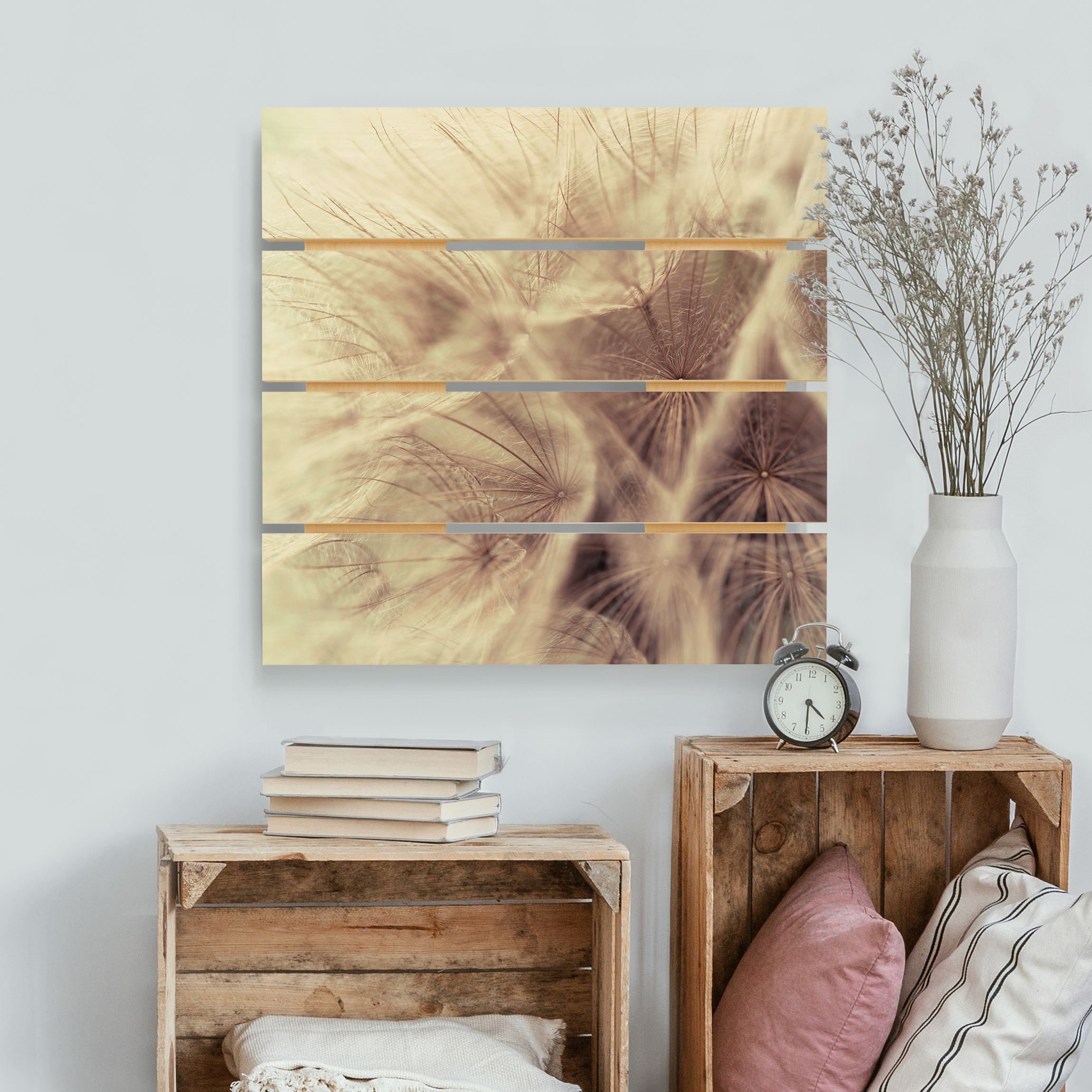 Holzbild Plankenoptik - Quadrat Detailreiche Pusteblumen Makroaufnahme mit Vintage Blur Effekt