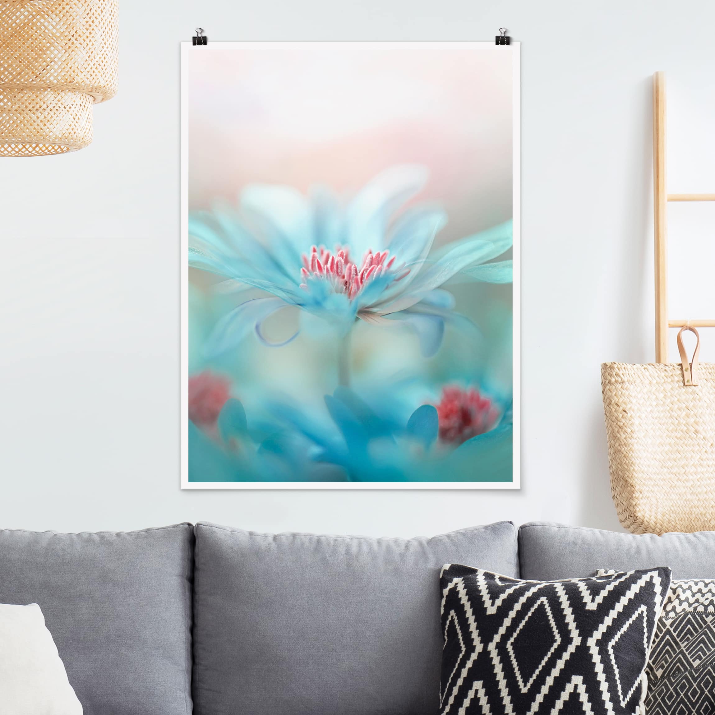 Poster - Hochformat Zarte Blüten in Pastell