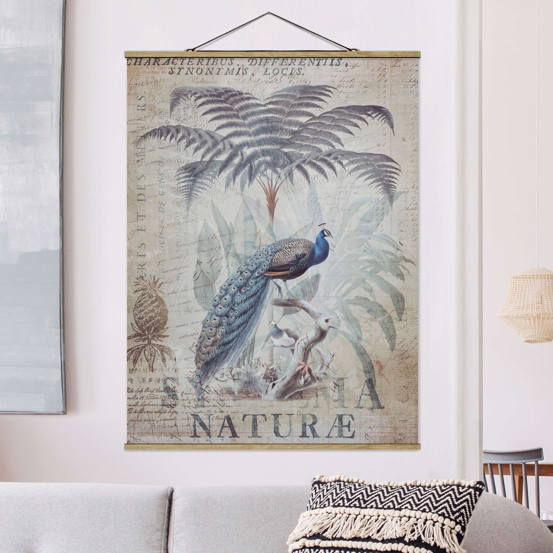 Stoffbild mit Posterleisten Shabby Chic Collage - Pfau
