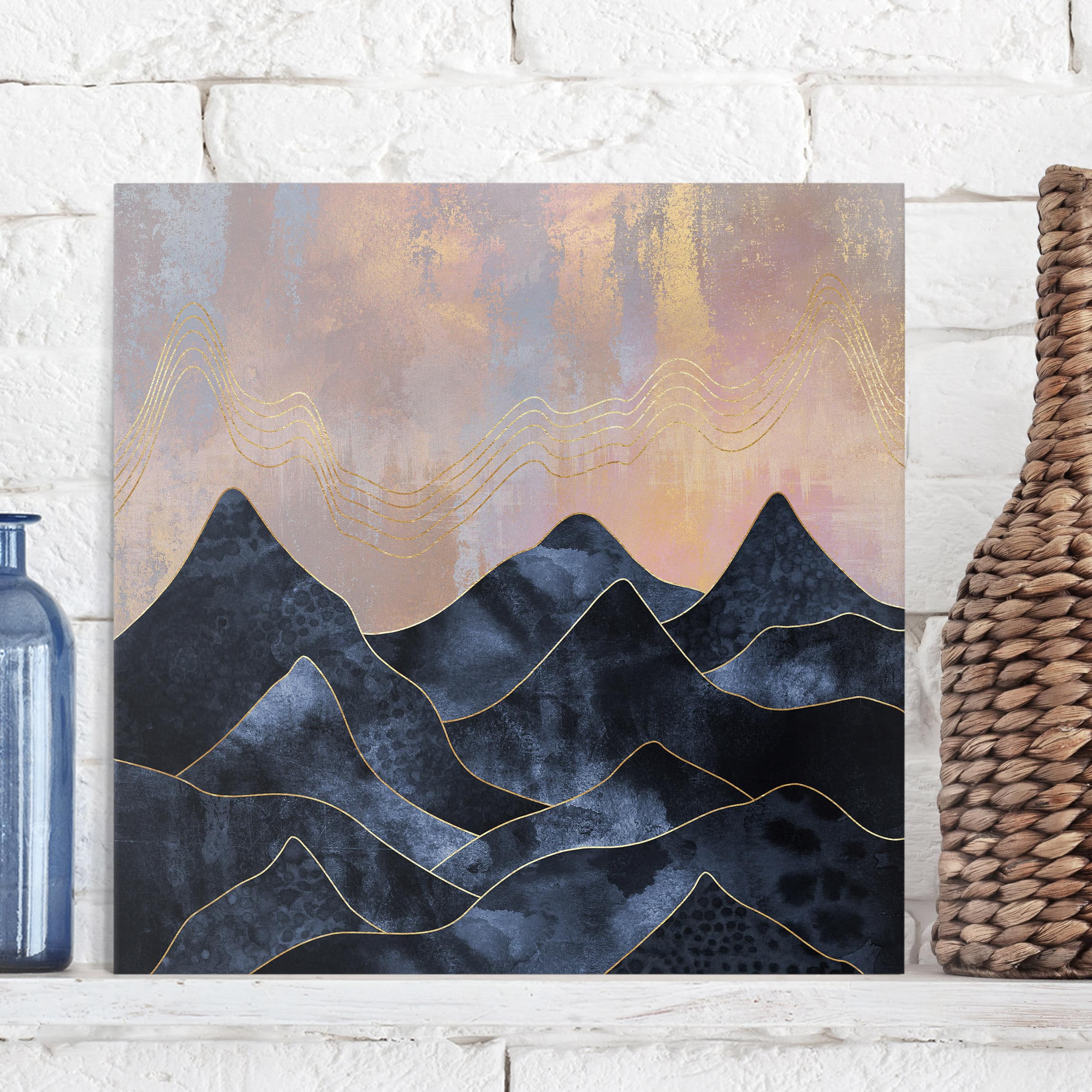 Leinwandbild - Quadrat Goldene Dämmerung über Gebirge