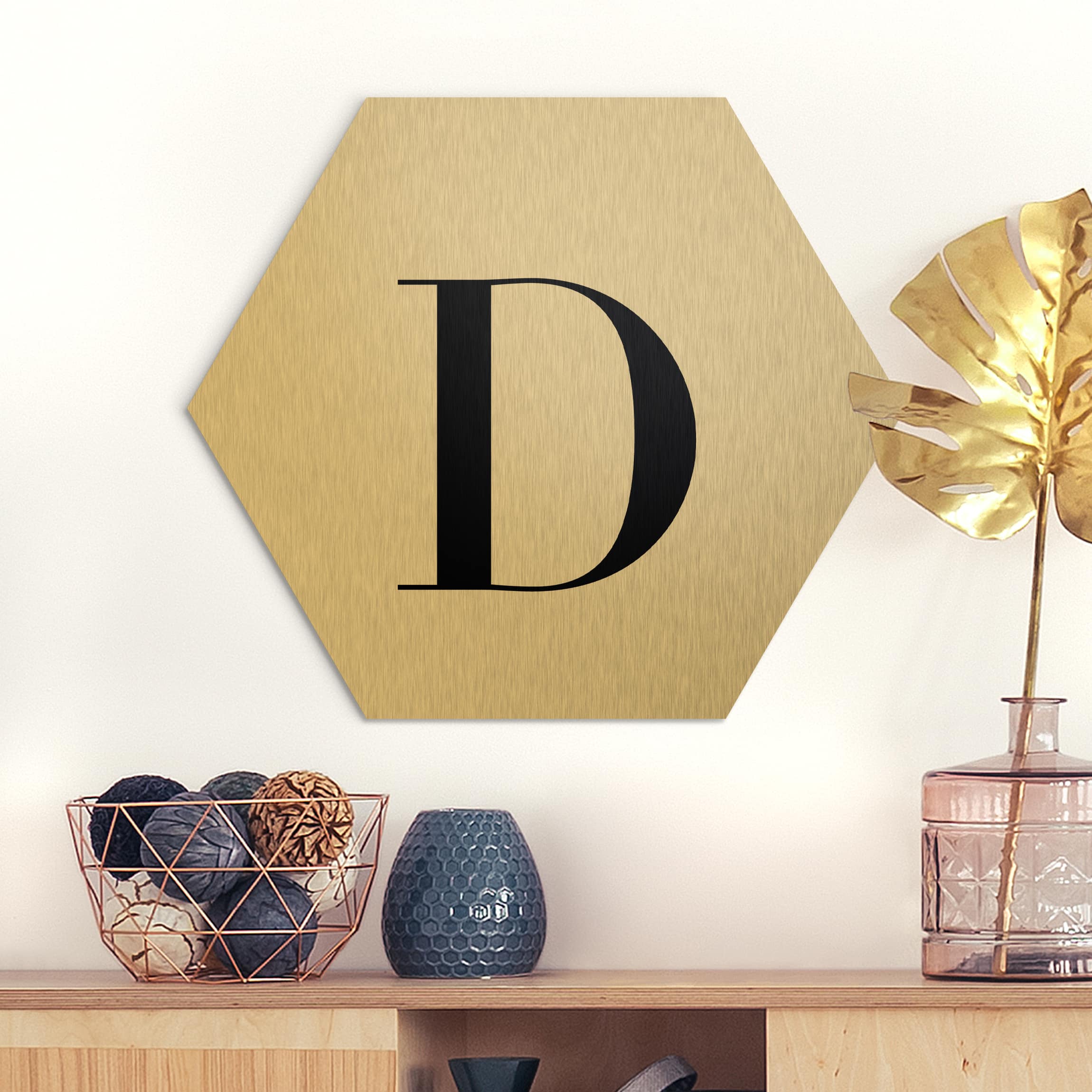 Hexagon-Alu-Dibond Bild Buchstabe Serif Weiß D