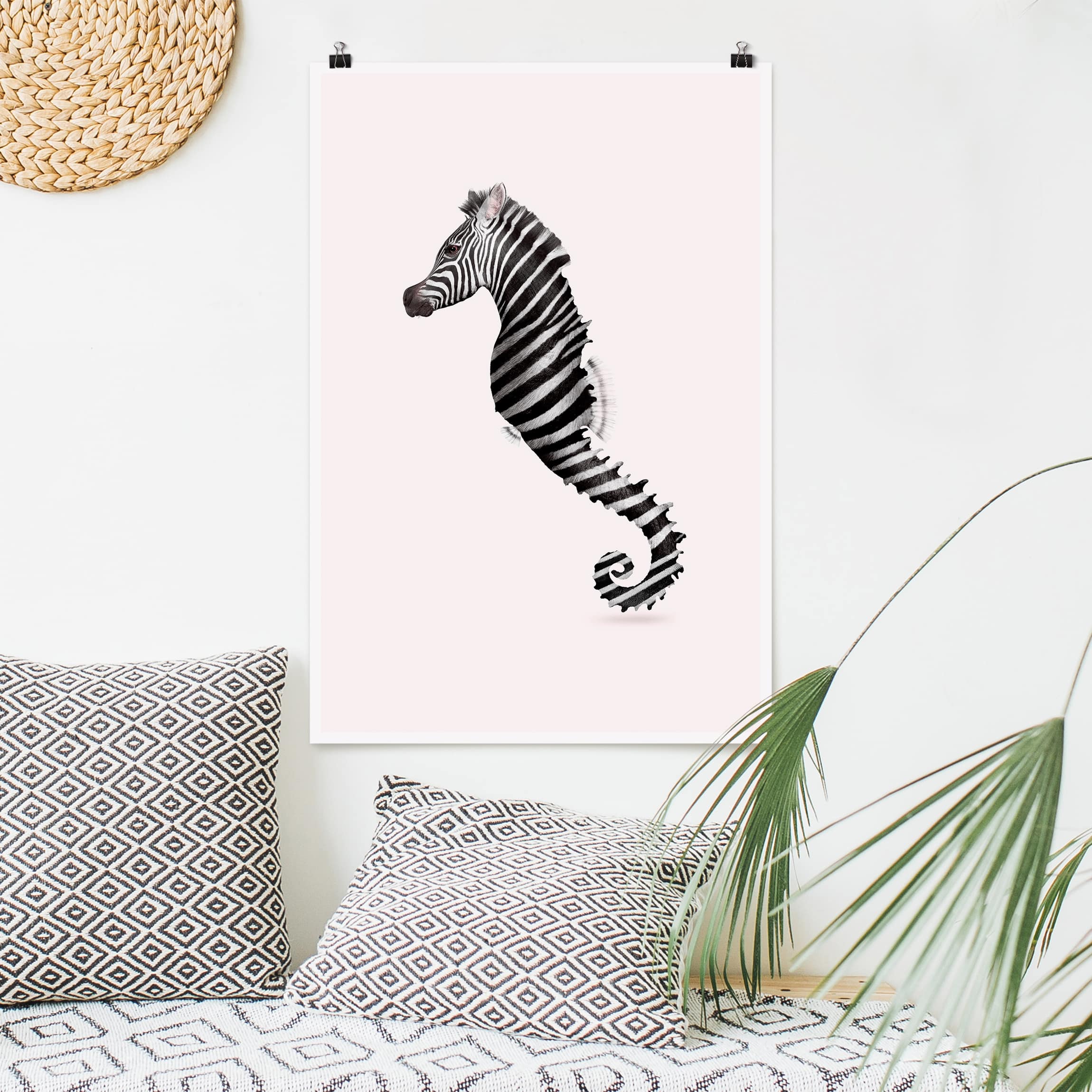 Poster - Hochformat Seepferdchen mit Zebrastreifen