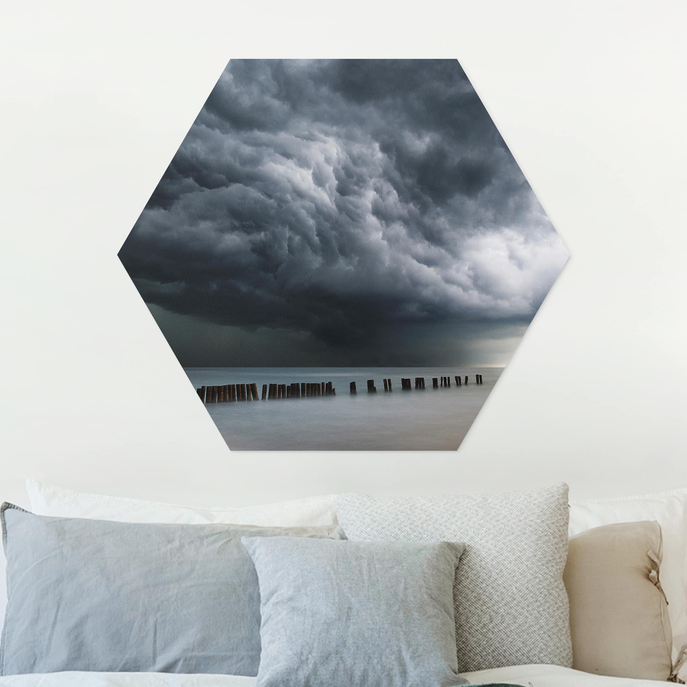 Hexagon-Forexbild Sturmwolken über der Ostsee