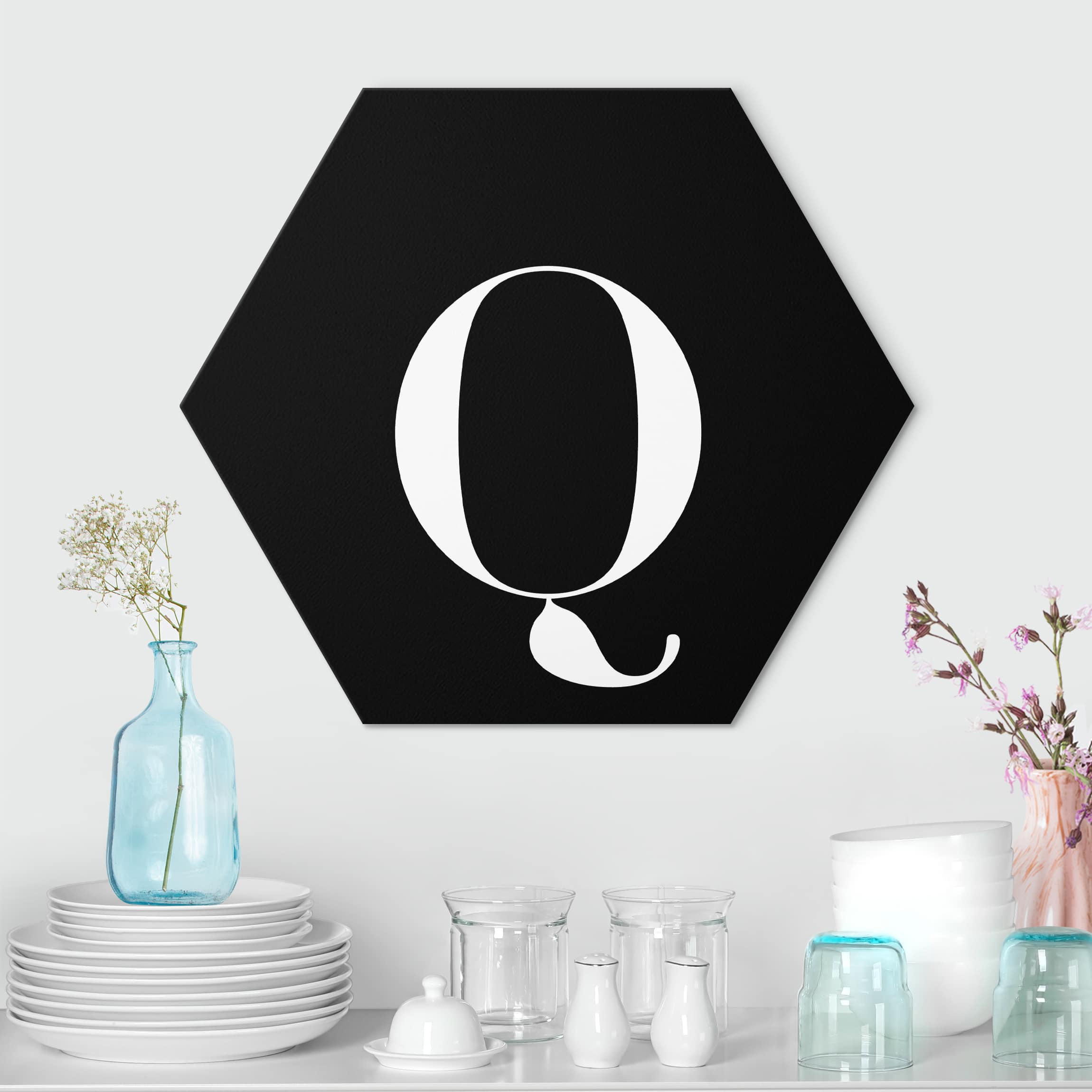 Hexagon-Alu-Dibond Bild Buchstabe Serif Schwarz Q