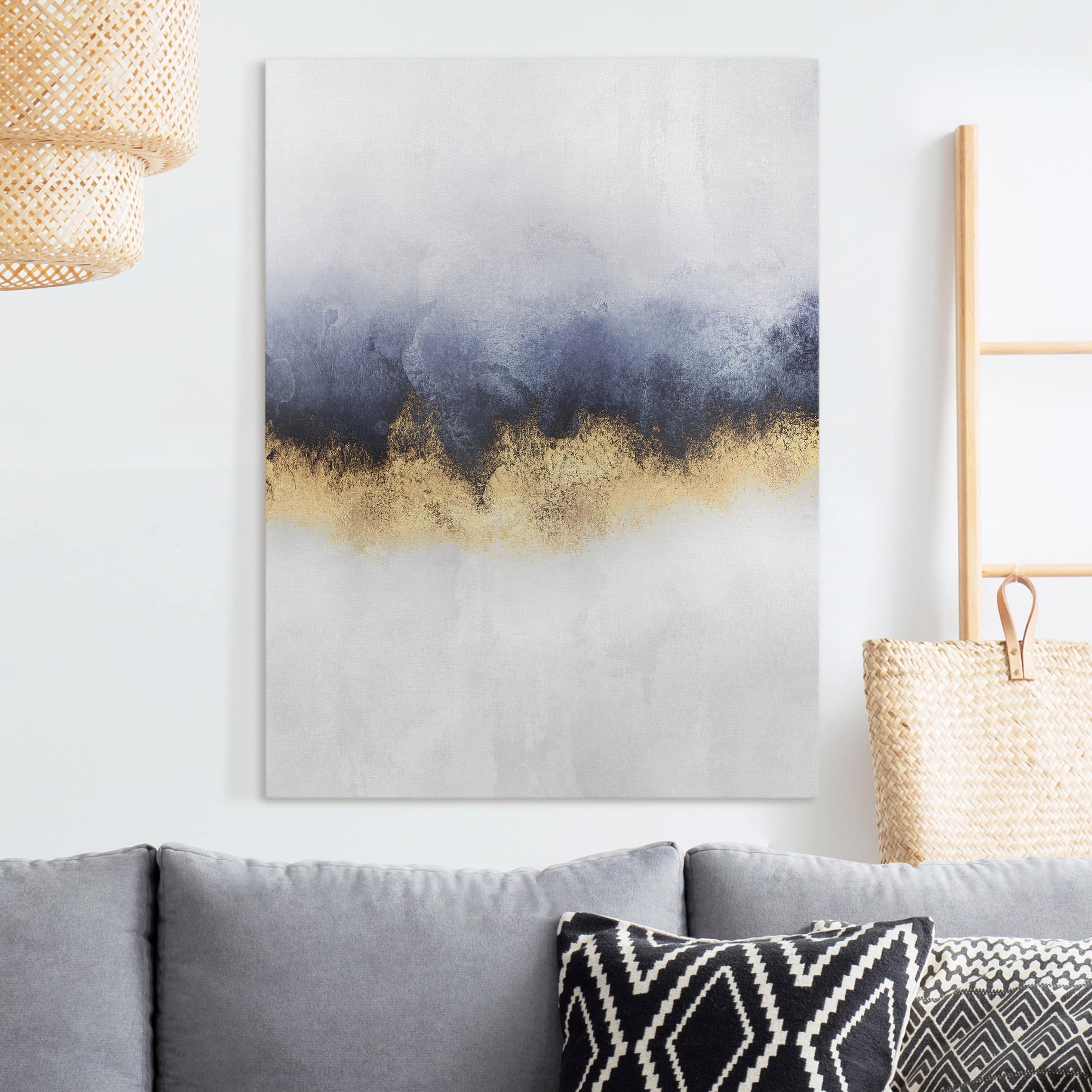 Leinwandbild - Hochformat Wolkenhimmel mit Gold