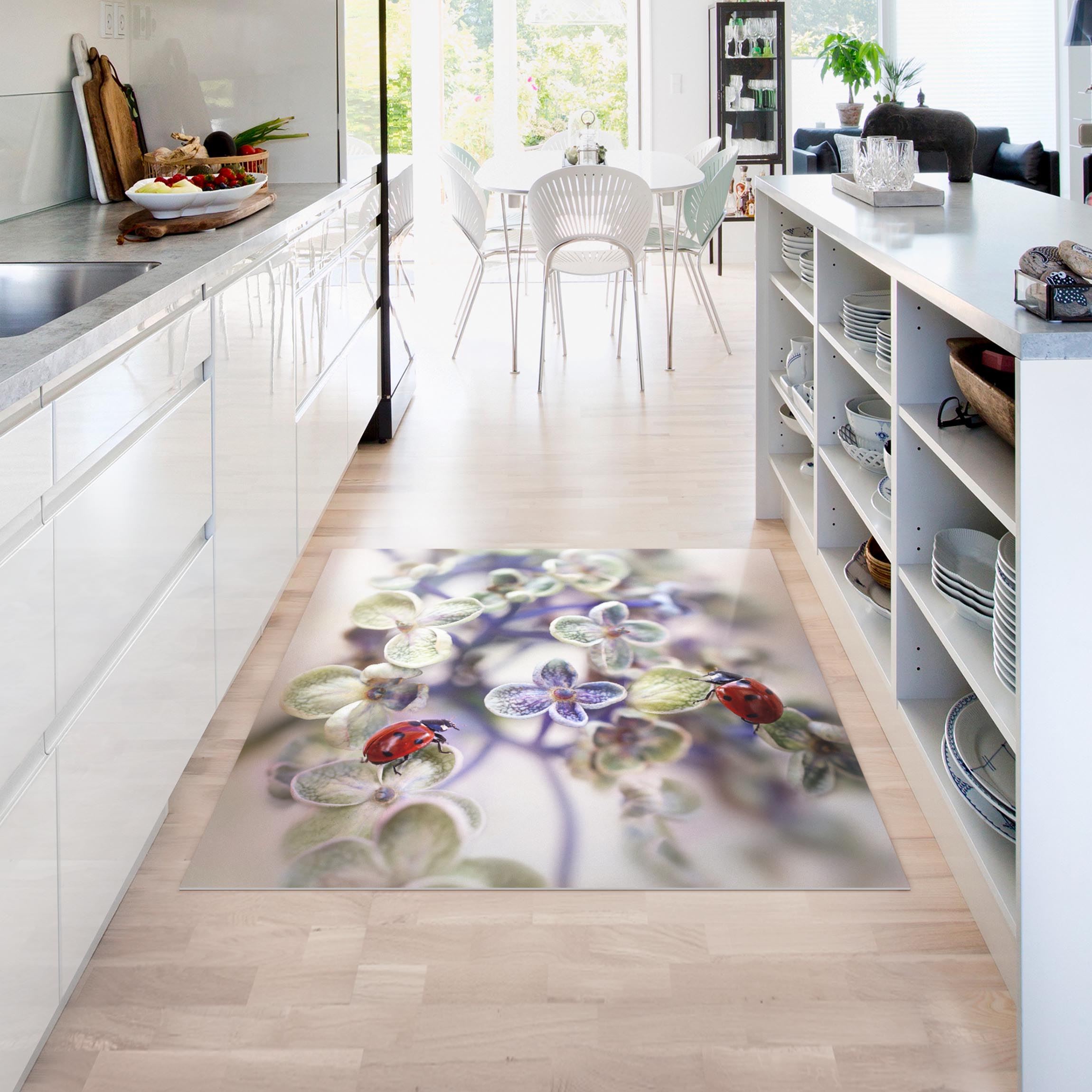 Vinylteppich Marienkäfer im Garten