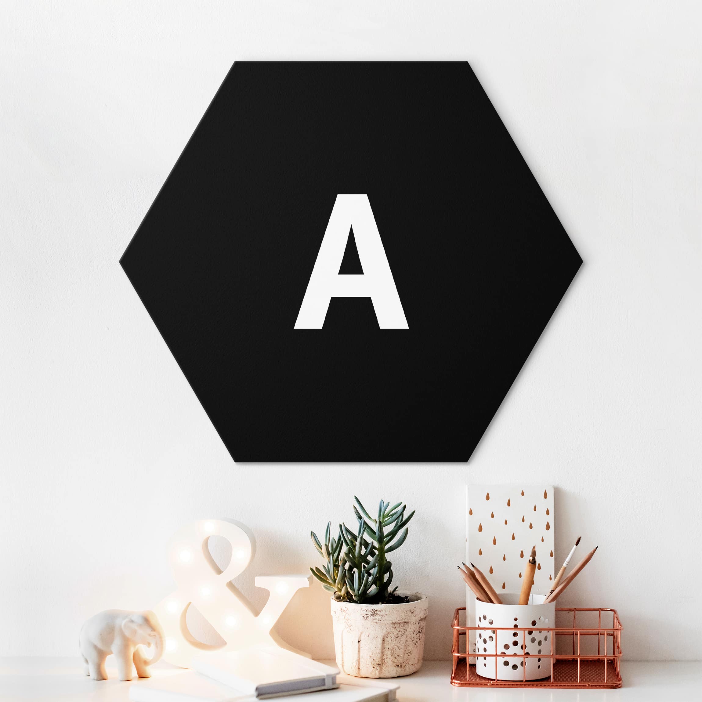 Hexagon-Alu-Dibond Bild Buchstabe Schwarz A