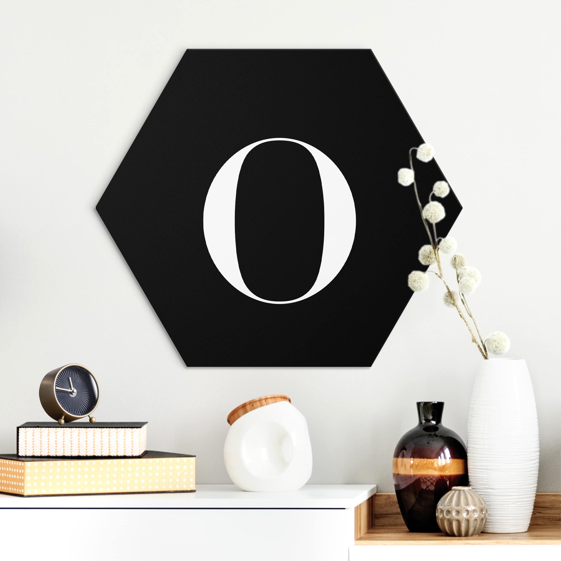 Hexagon-Alu-Dibond Bild Buchstabe Serif Schwarz O