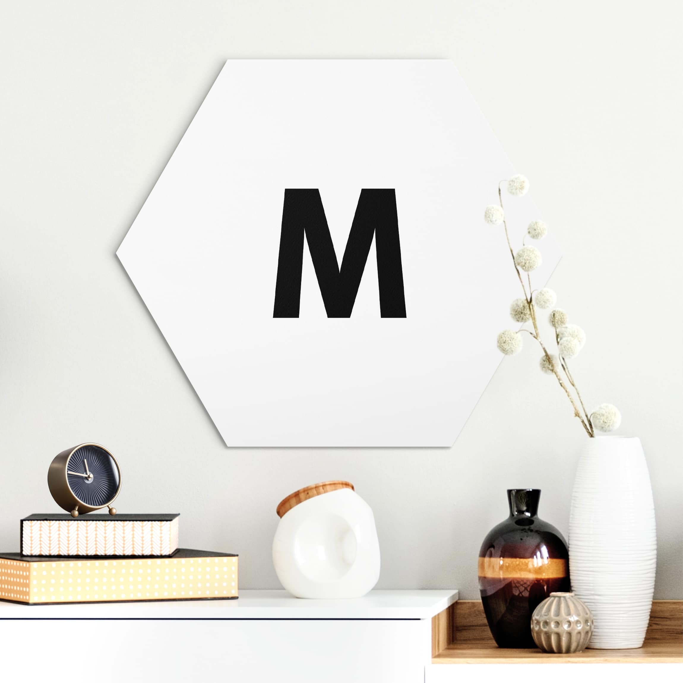 Hexagon-Alu-Dibond Bild Buchstabe Weiß M