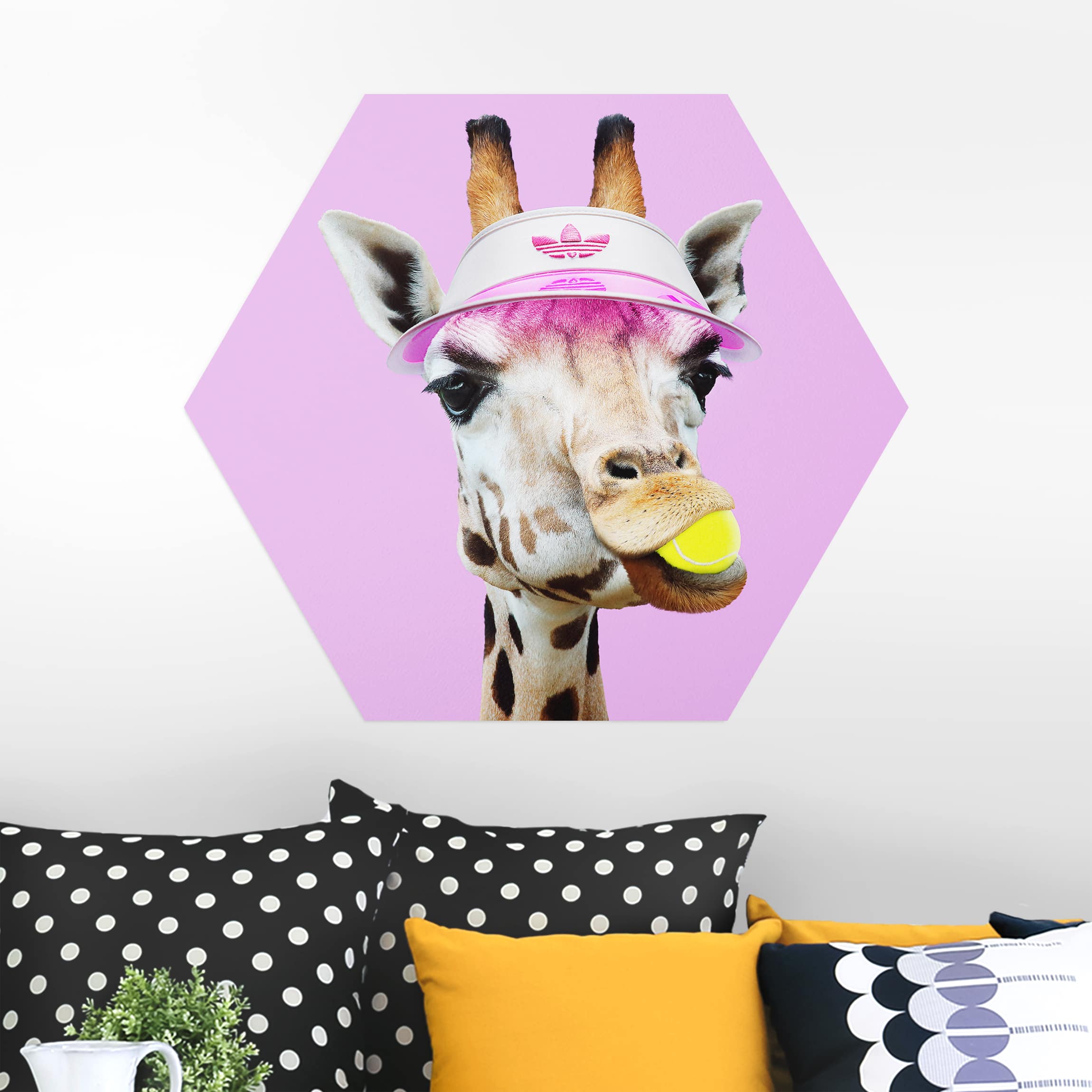 Hexagon-Alu-Dibond Bild Giraffe beim Tennis