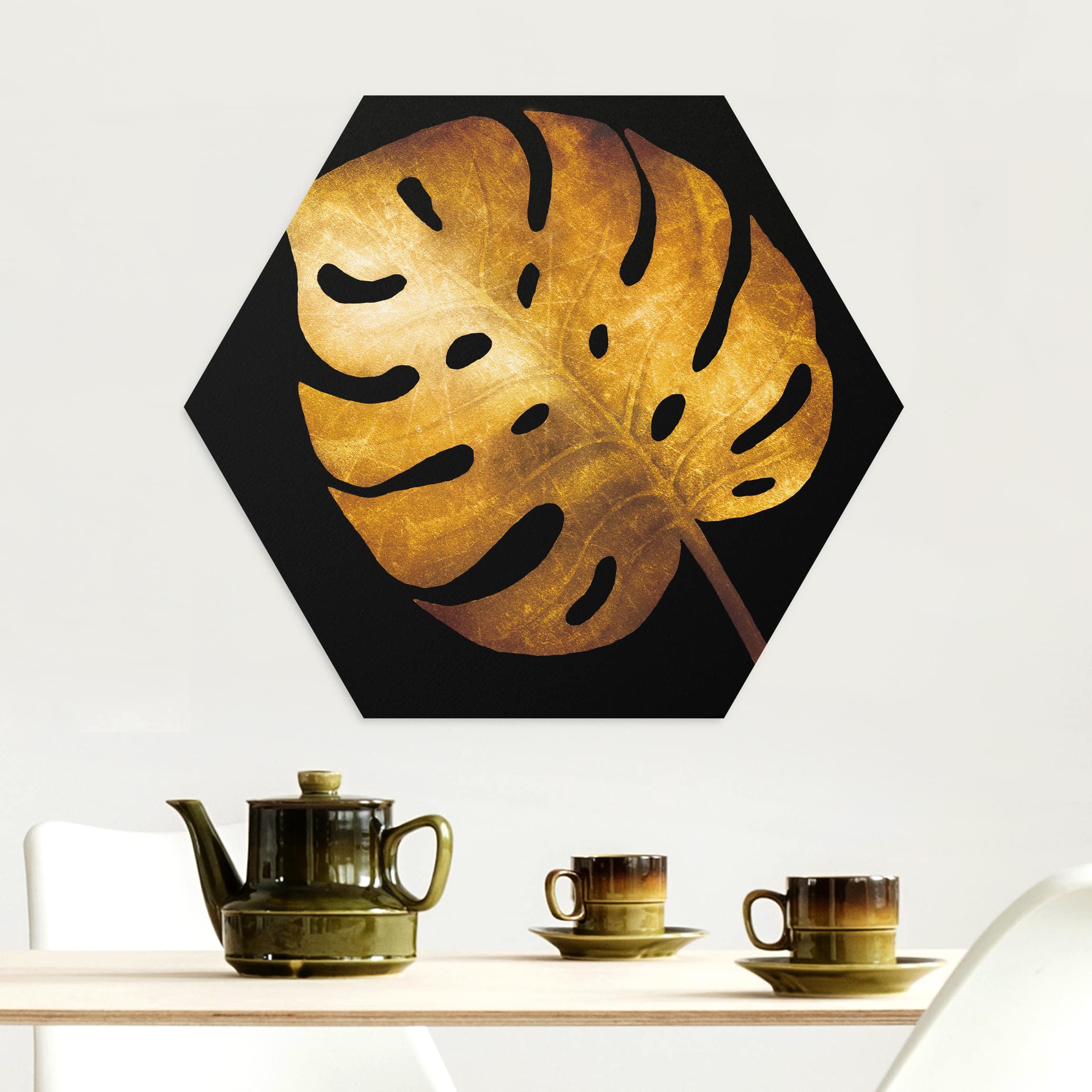 Hexagon-Alu-Dibond Bild Gold - Monstera auf Schwarz