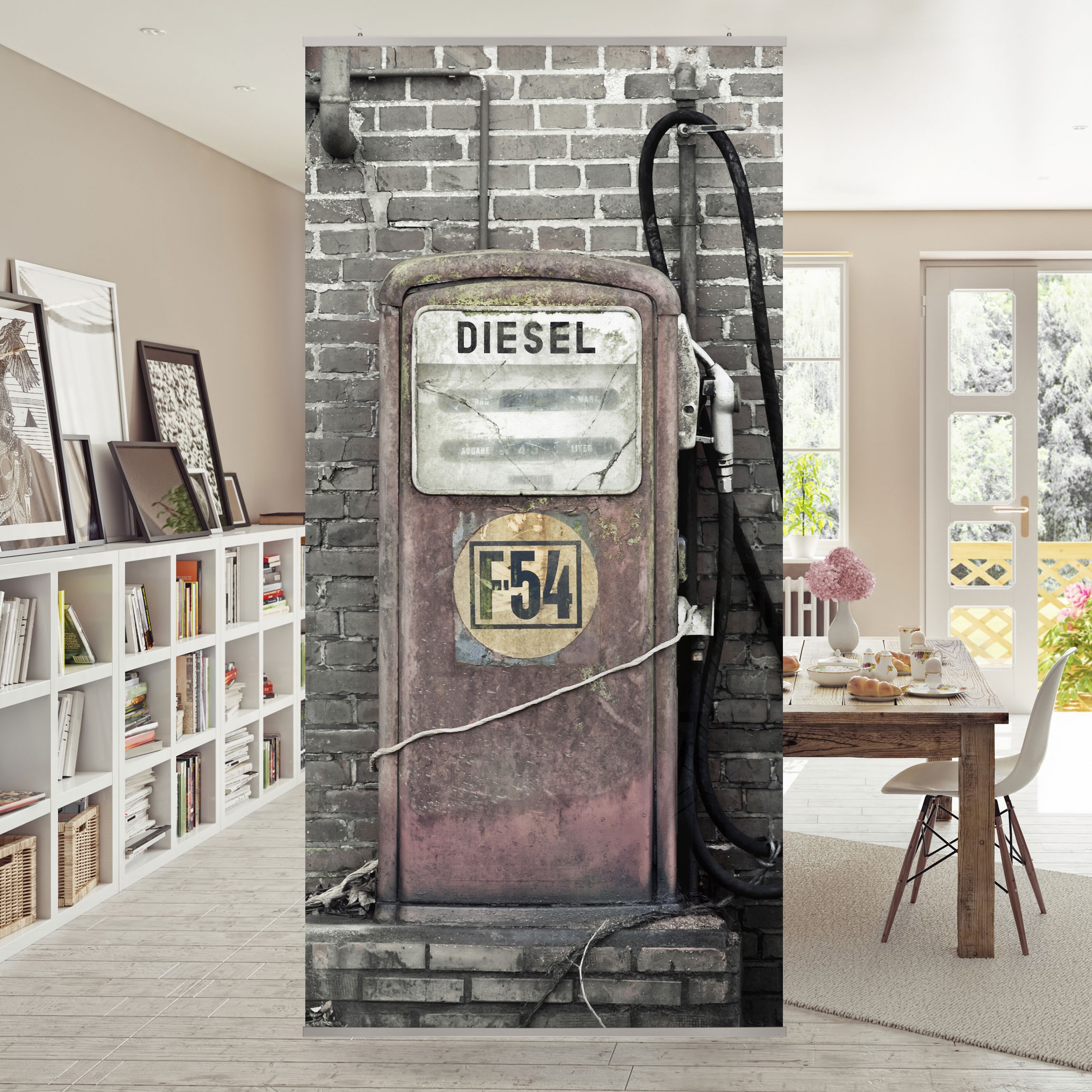 Raumteiler Tankstelle