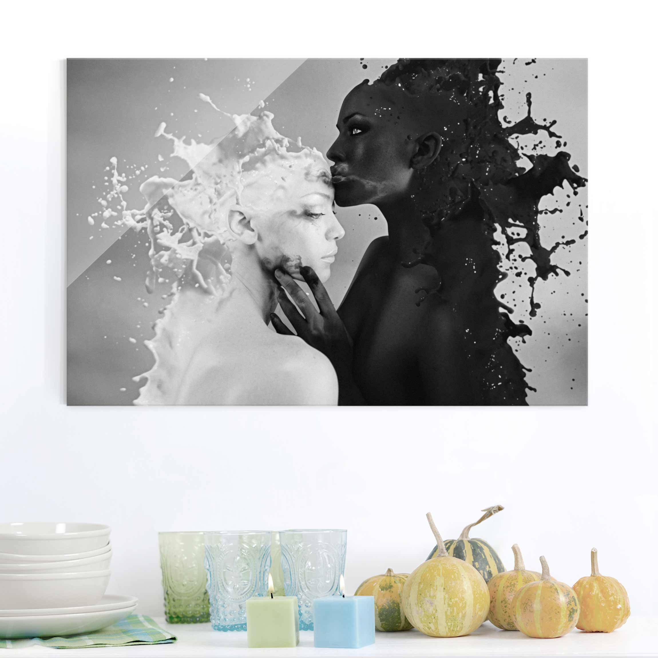 Glasbild - Querformat Milch & Kaffee Kuss schwarz weiß