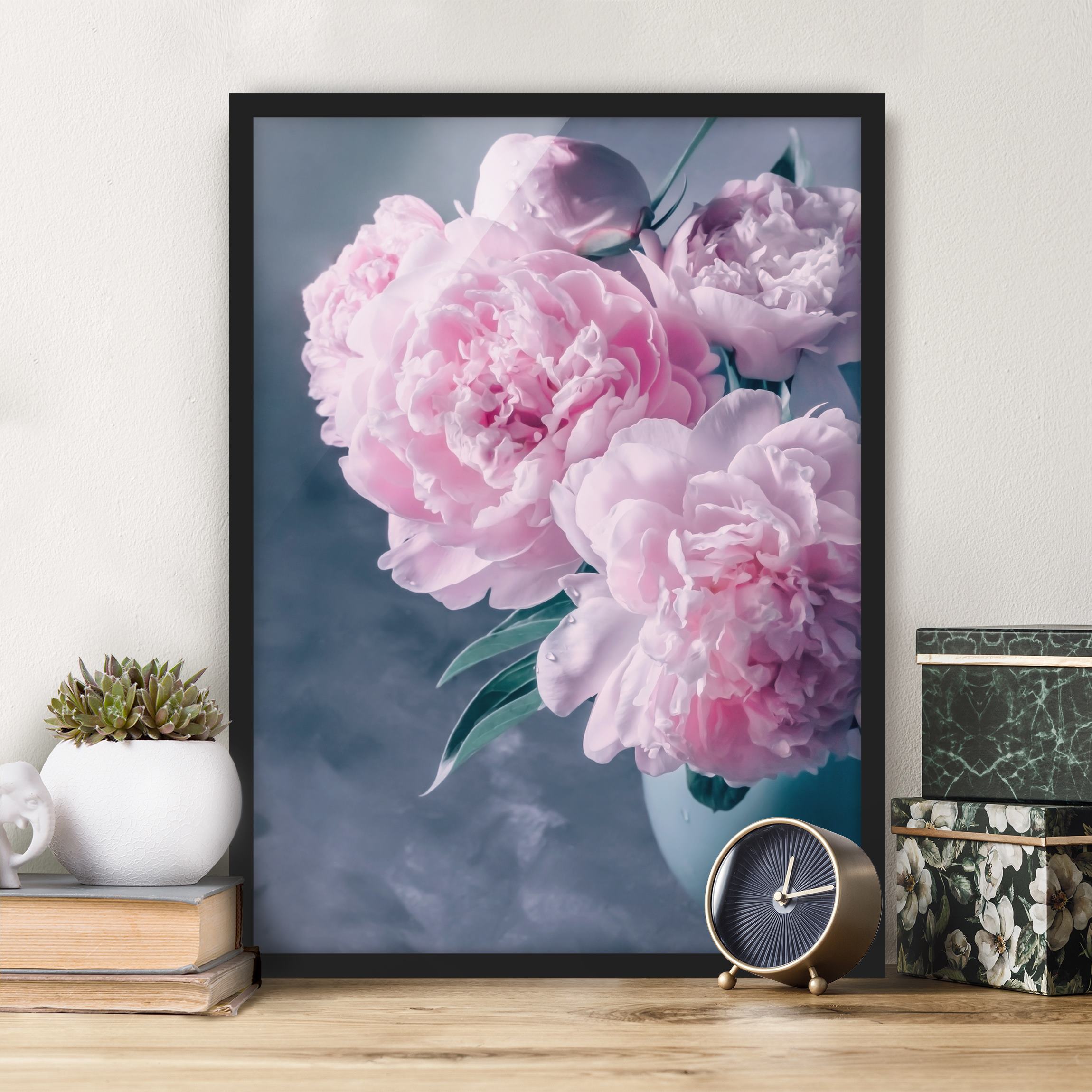 Bild mit Rahmen - Hochformat Vase mit Rosa Pfingstrosen Shabby