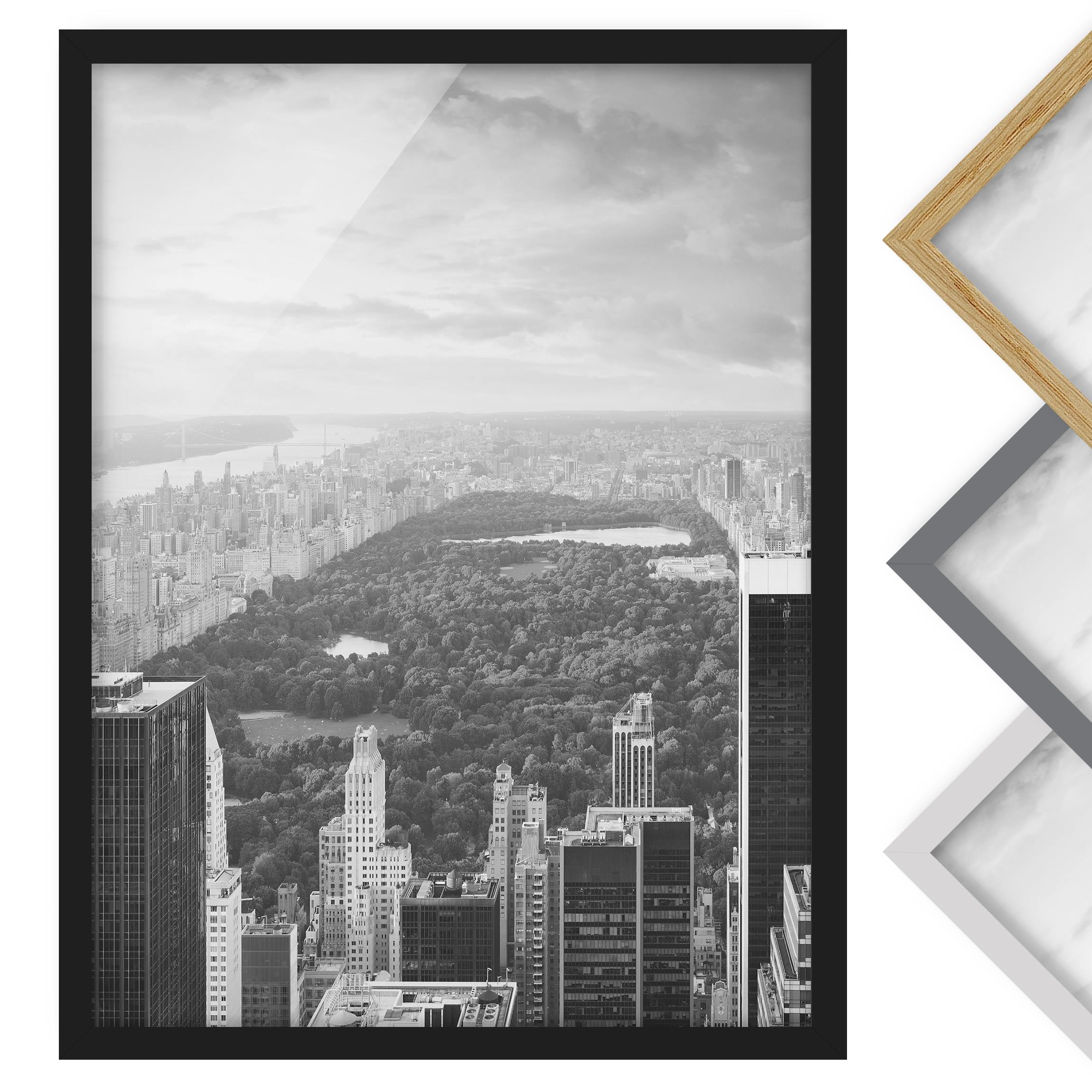 Bild mit Rahmen - Hochformat Blick über den Central Park II