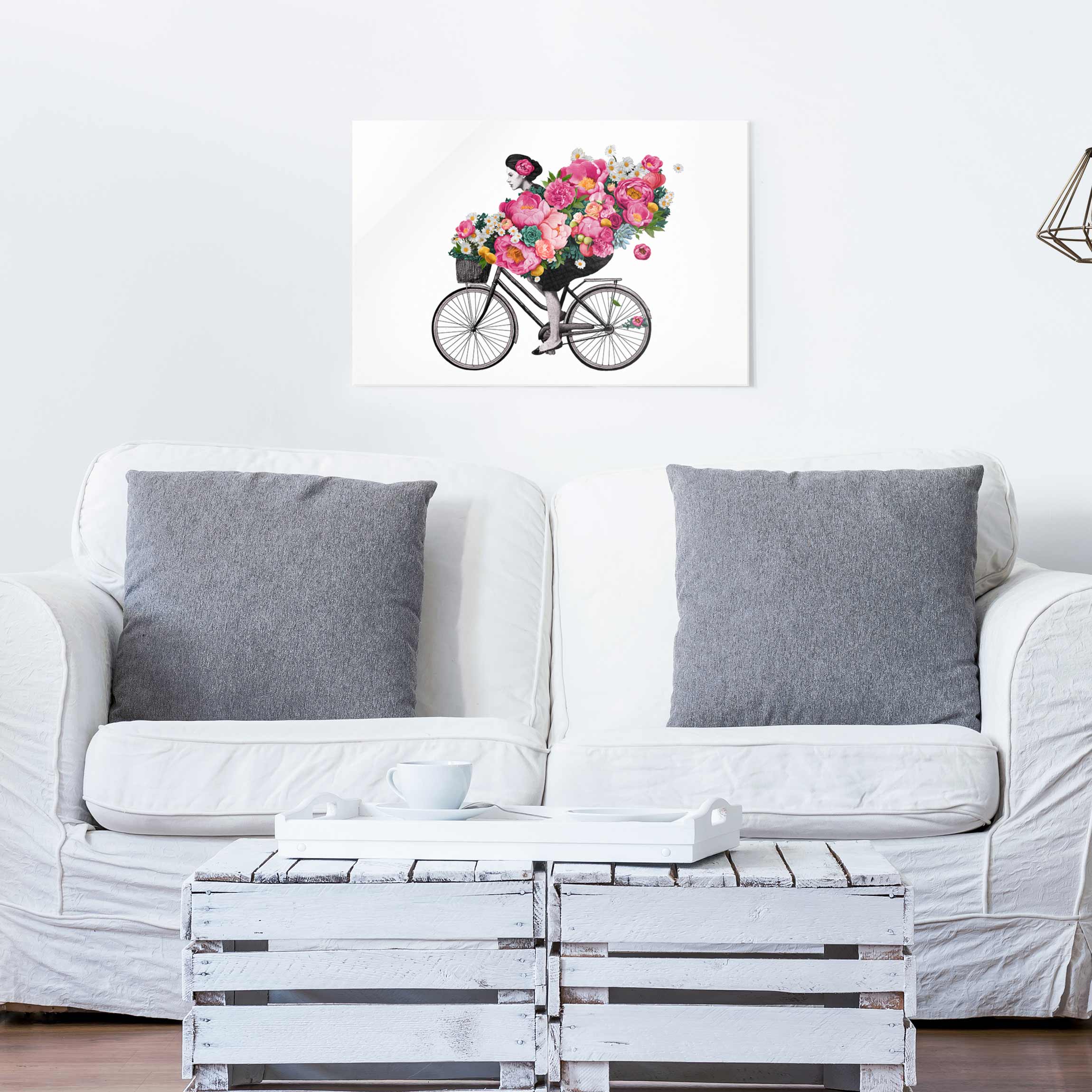 Glasbild - Querformat Illustration Frau auf Fahrrad Collage bunte Blumen