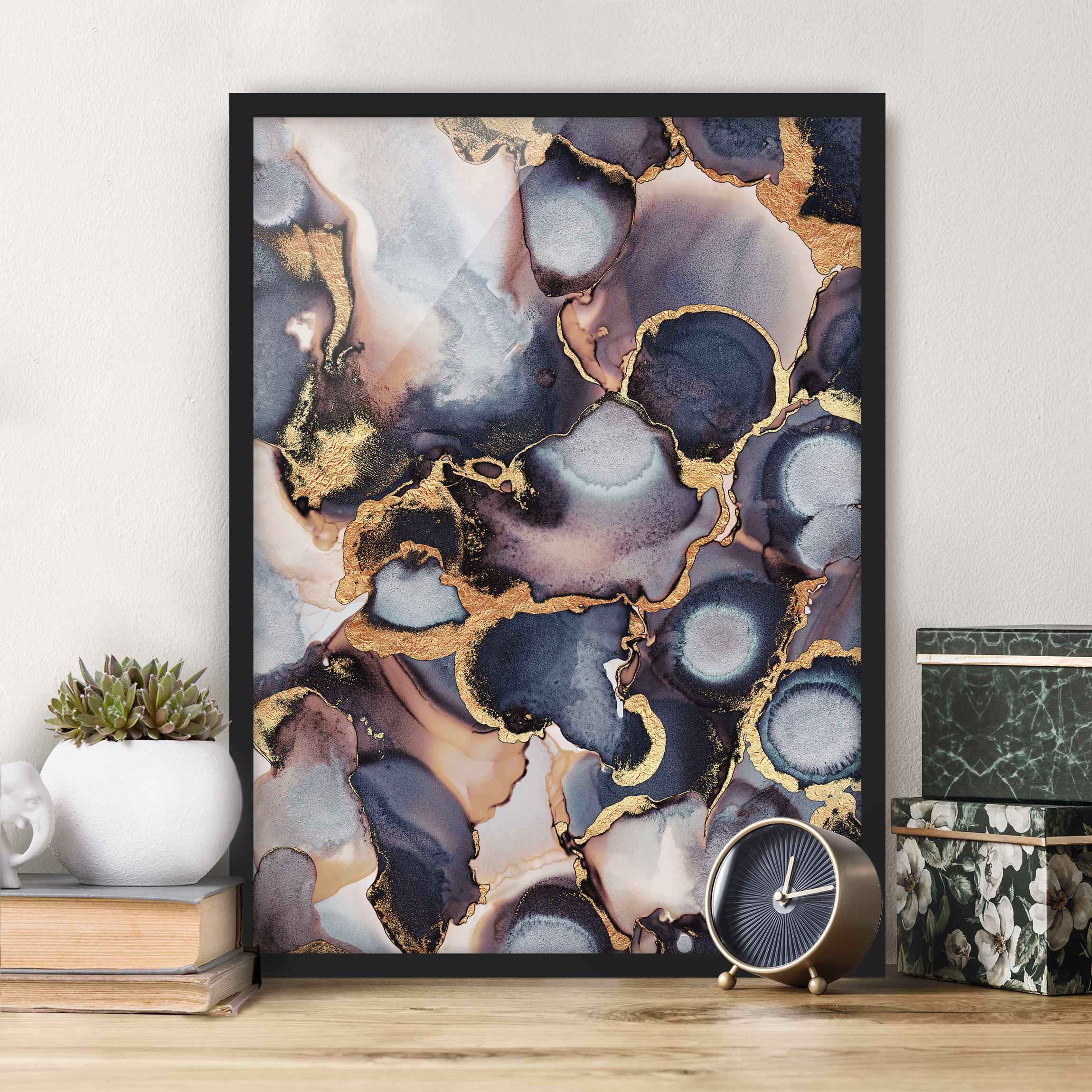 Bild mit Rahmen - Hochformat Marmor Aquarell mit Gold