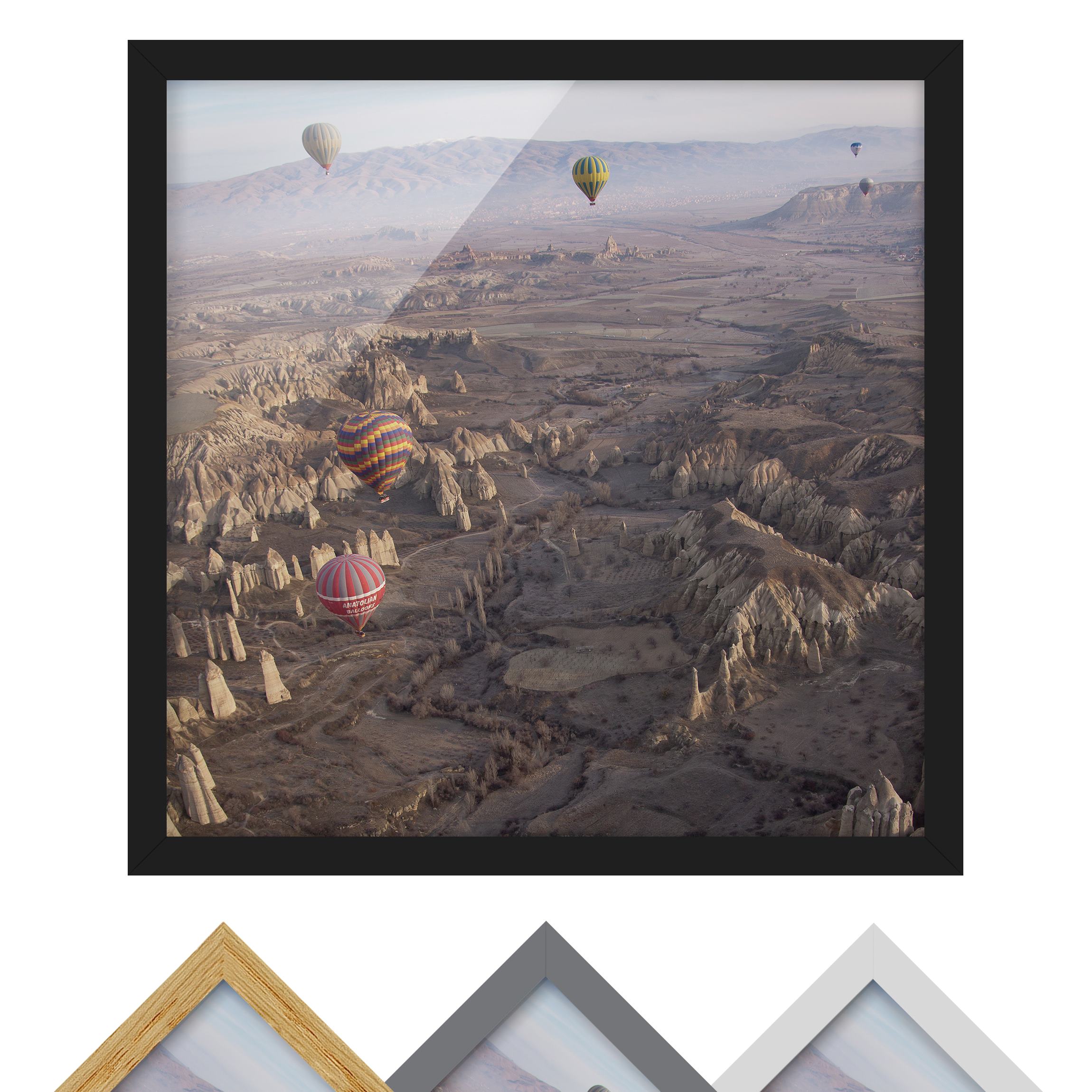 Bild mit Rahmen - Quadrat Heißluftballons über Anatolien