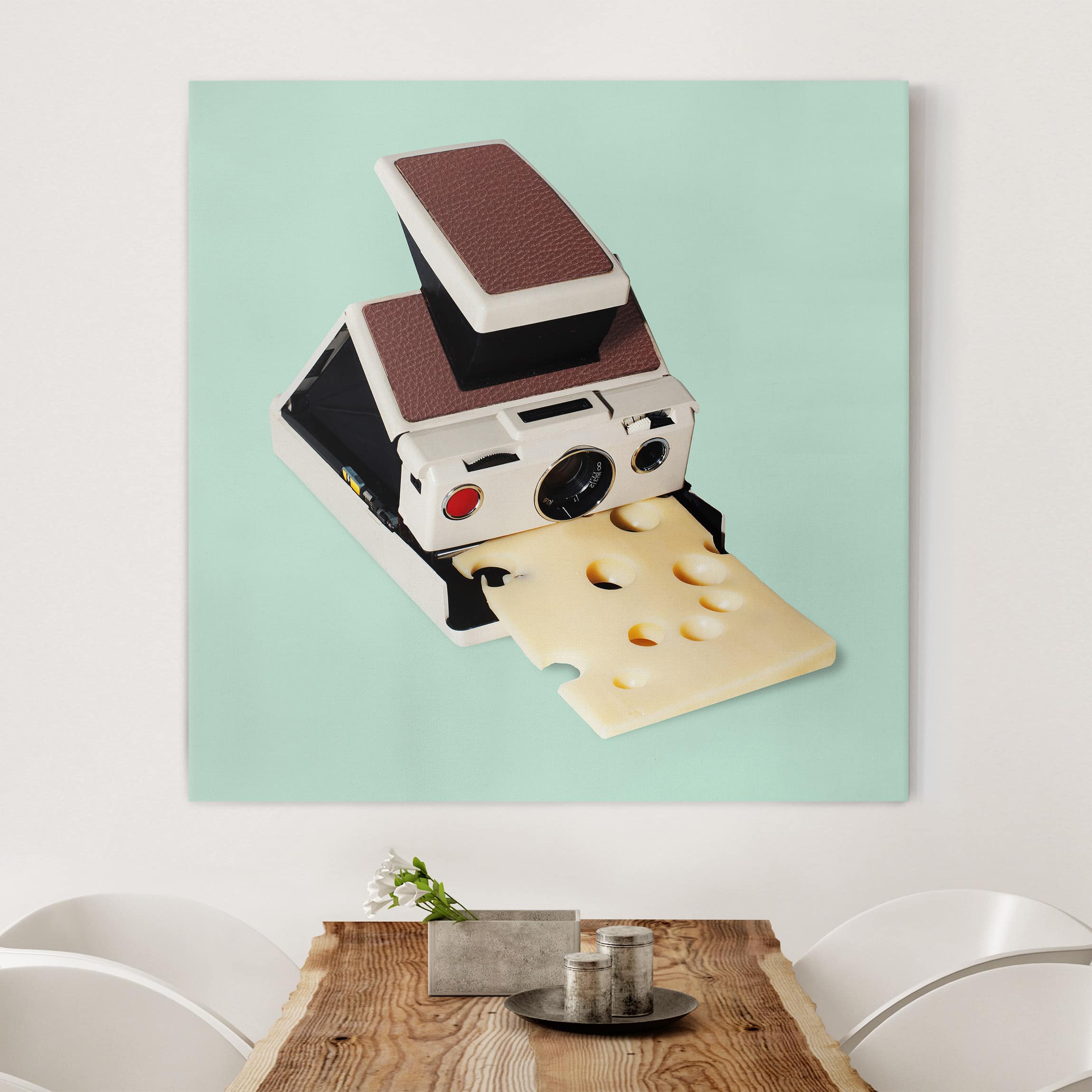 Leinwandbild - Quadrat Kamera mit Käse