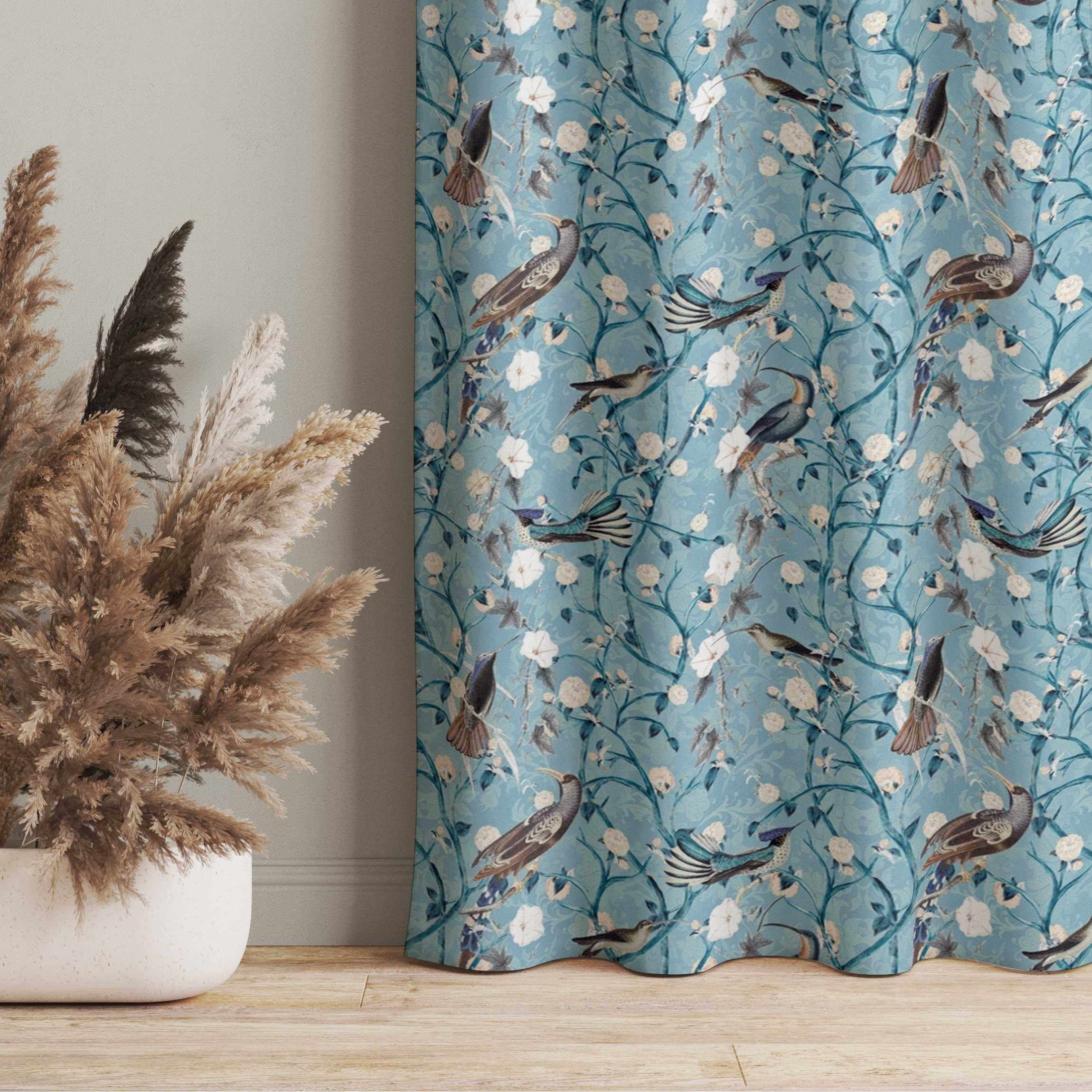 Vorhang Blaue Blumenranken mit Vögeln