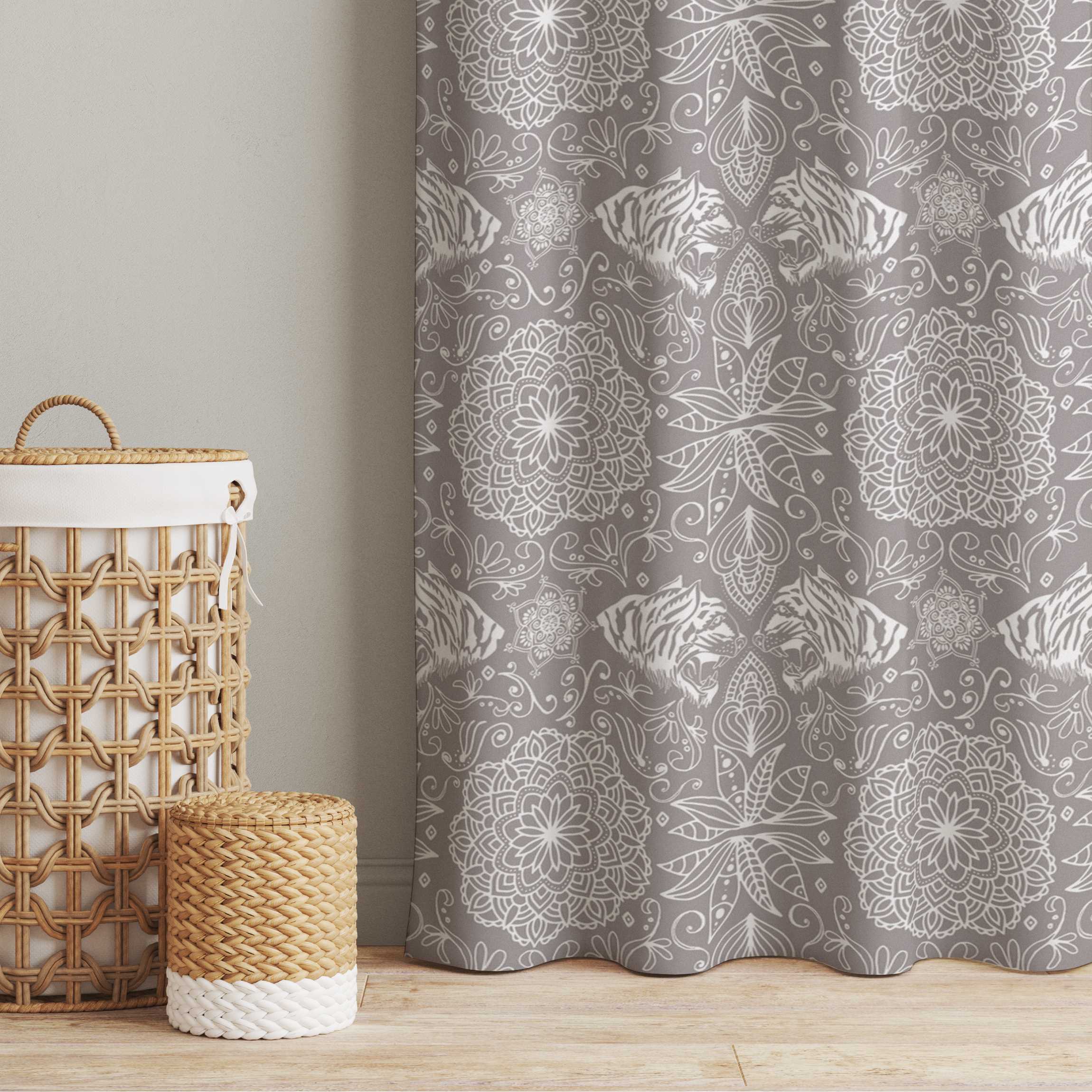 Vorhang Boho Tiger Muster mit Mandala in Warmgrau