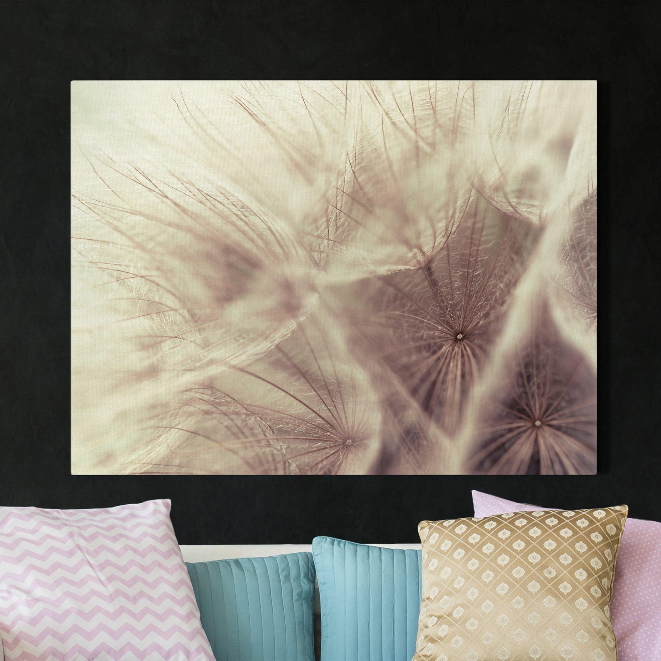Leinwandbild - Querformat Detailreiche Pusteblumen Makroaufnahme mit Vintage Blur Effekt