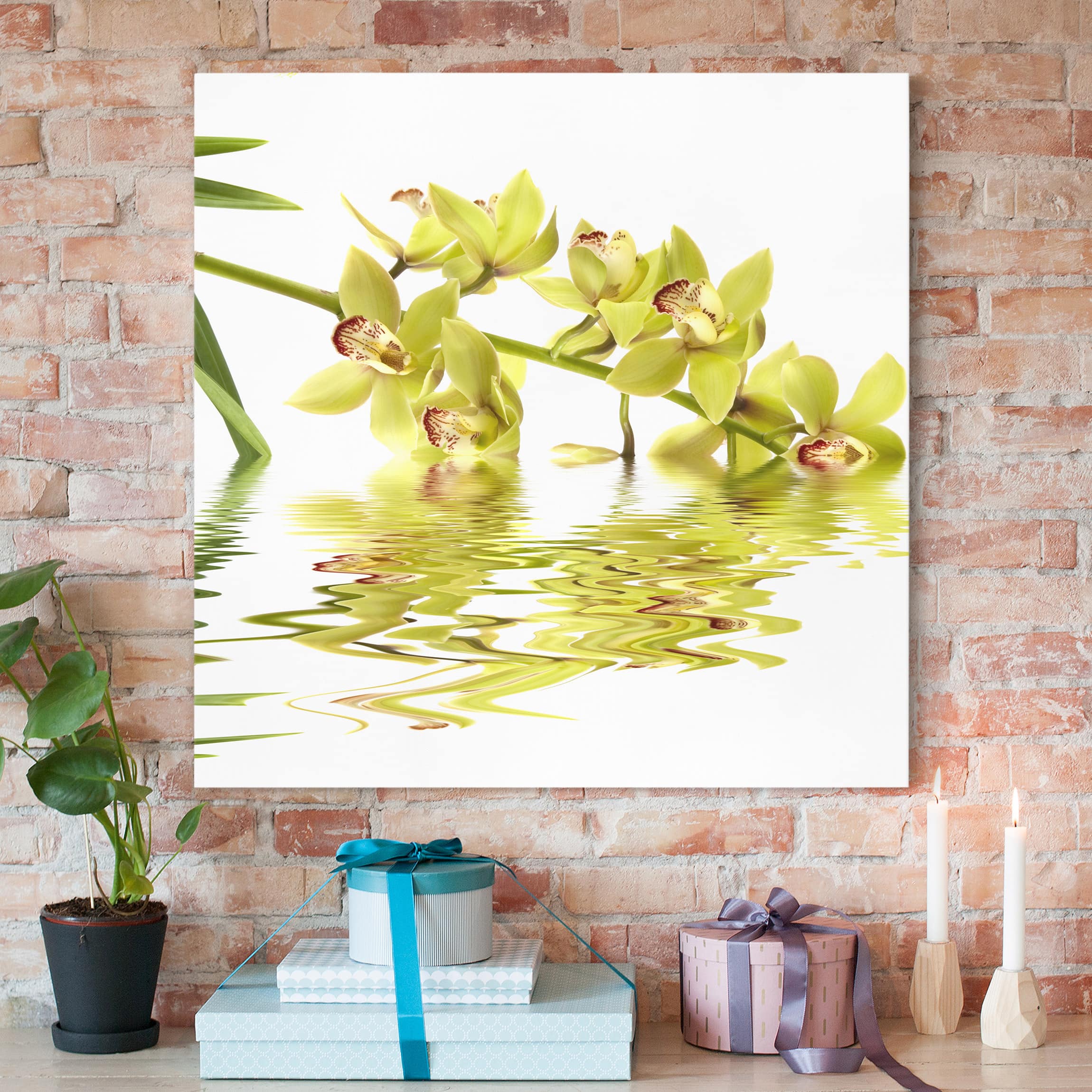 Leinwandbild - Quadrat Elegant Orchid Waters
