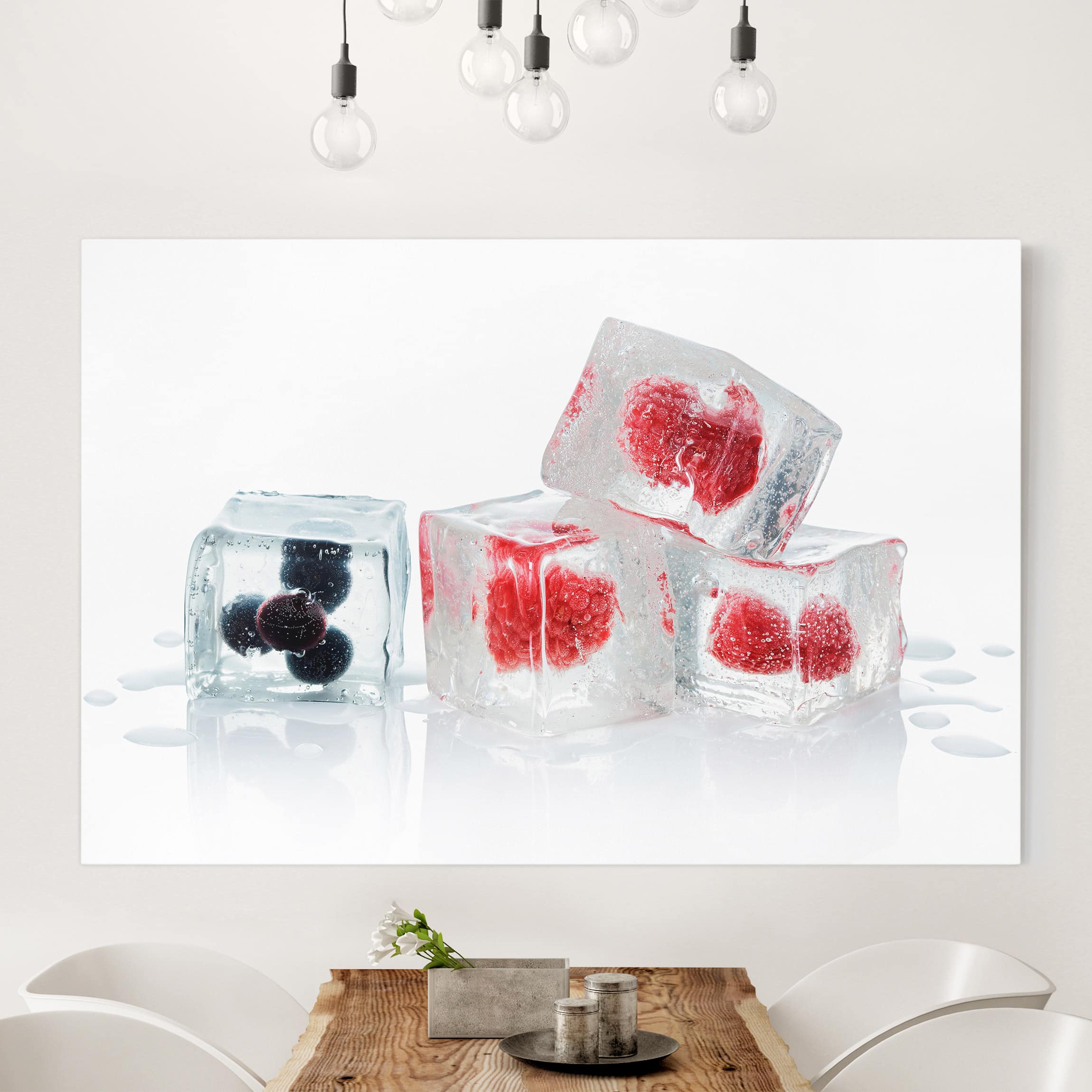 Leinwandbild Küche Früchte im Eiswürfel