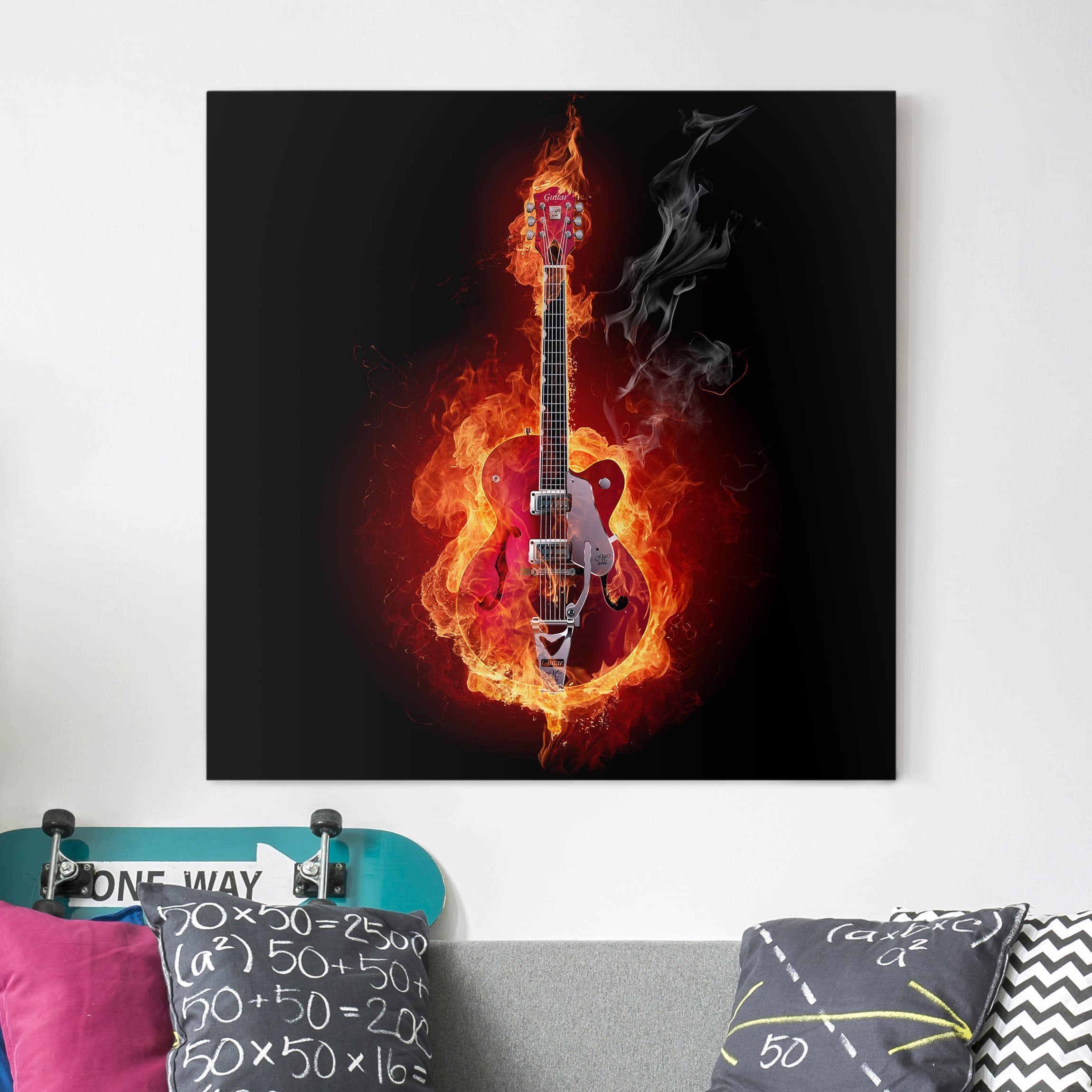 Leinwandbild - Quadrat Gitarre in Flammen