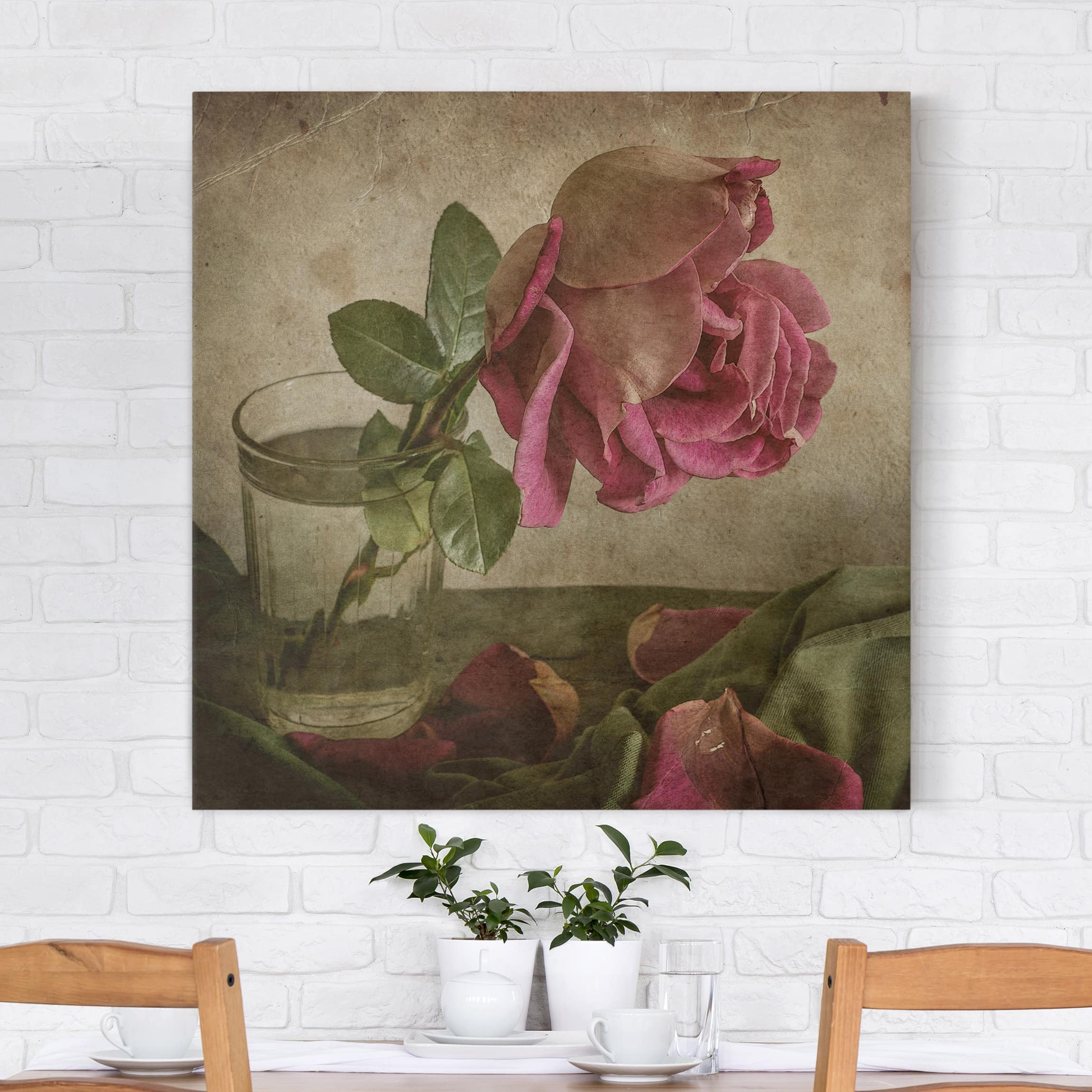 Leinwandbild Blumen Tear of a Rose