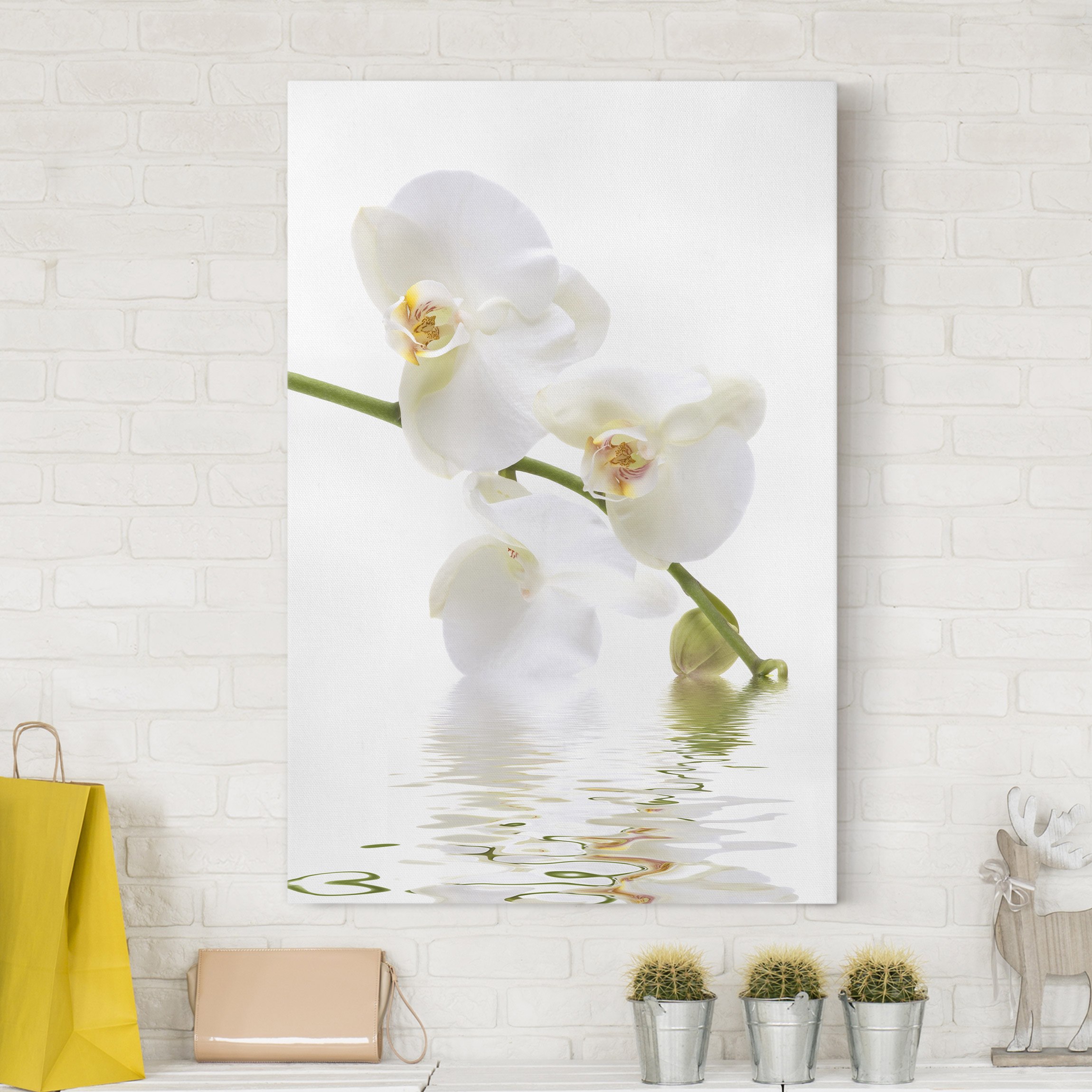 Leinwandbild - Hochformat White Orchid Waters