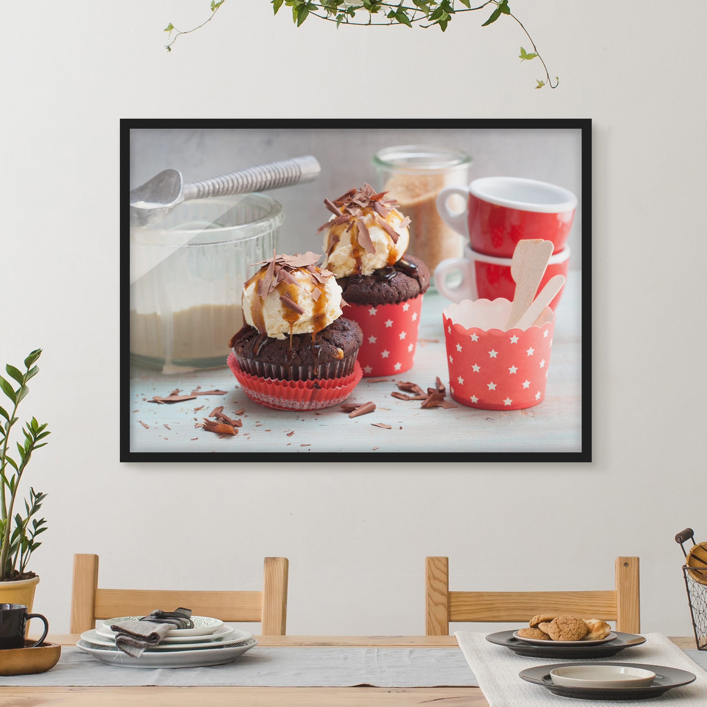 Küchenbild mit Rahmen Vintage Cupcakes mit Eis