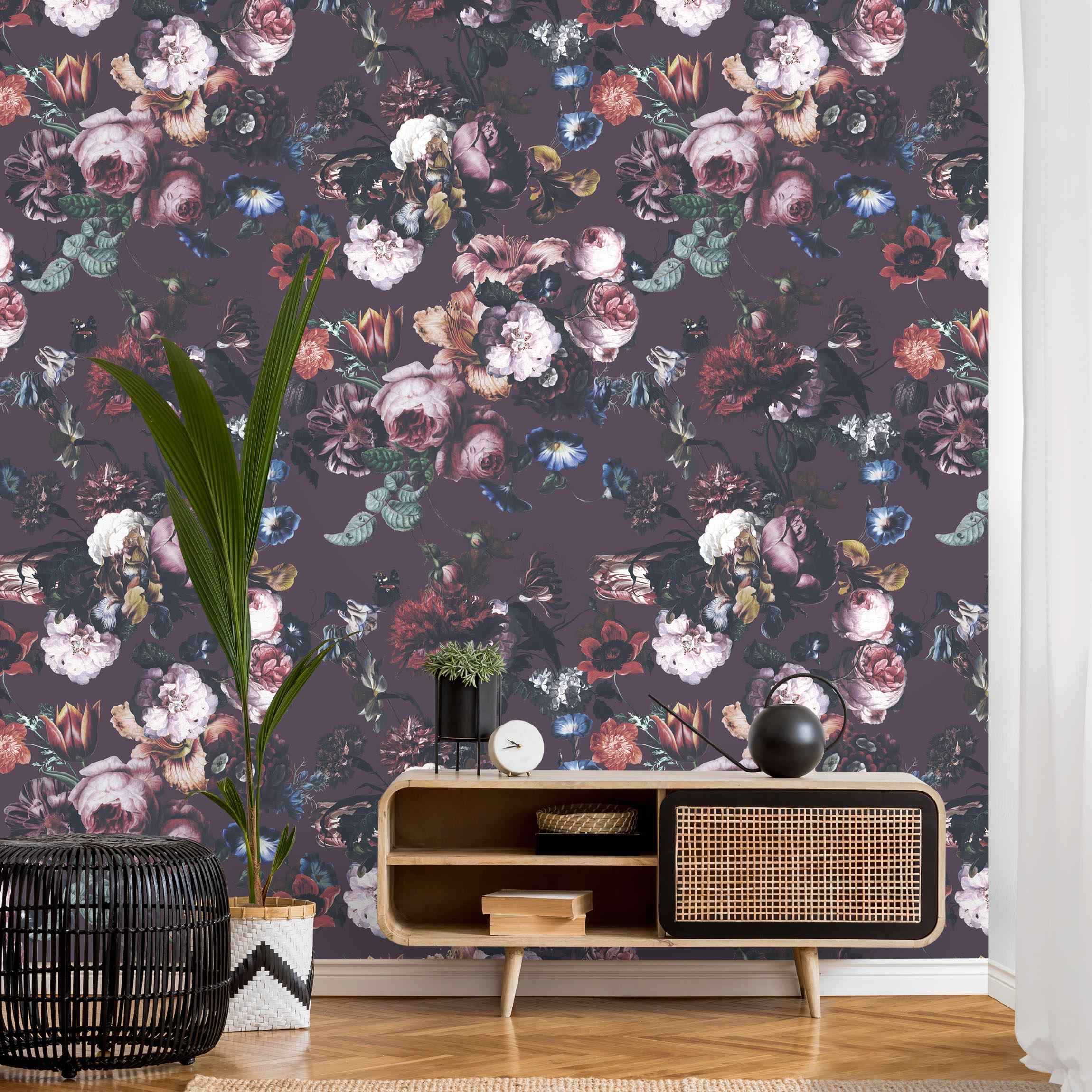 Fototapete Altmeisterliche Blüten mit Tulpen und Rosen auf Lila
