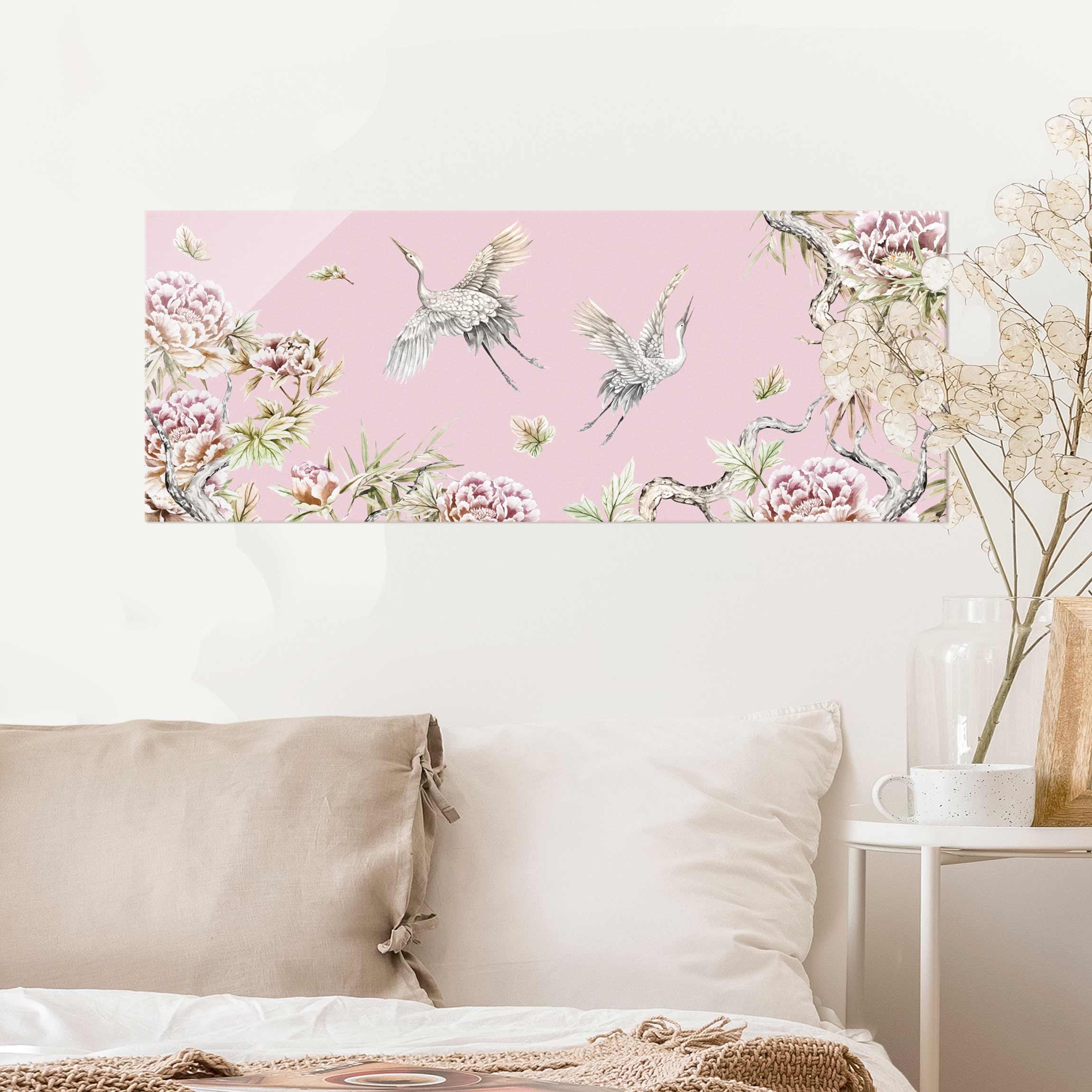 Glasbild Aquarell Störche im Flug mit Rosen auf Rosa