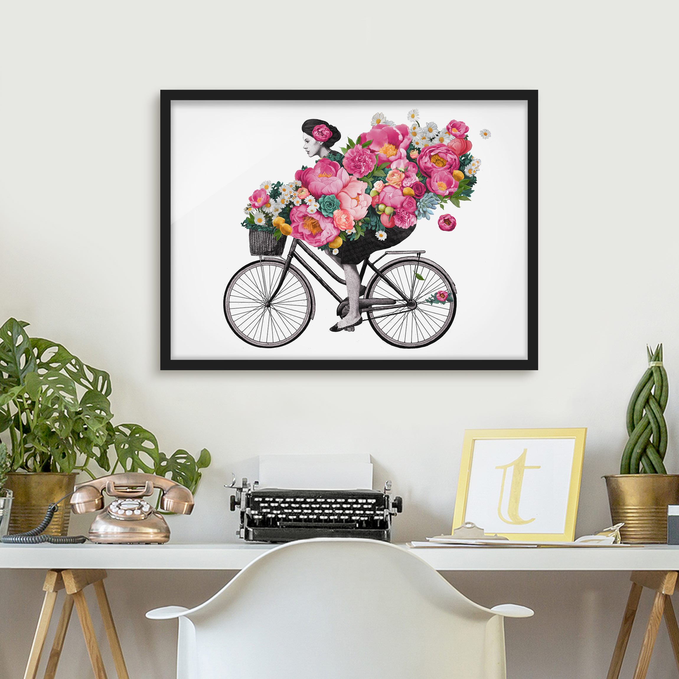 Bild mit Rahmen - Querformat Illustration Frau auf Fahrrad Collage bunte Blumen