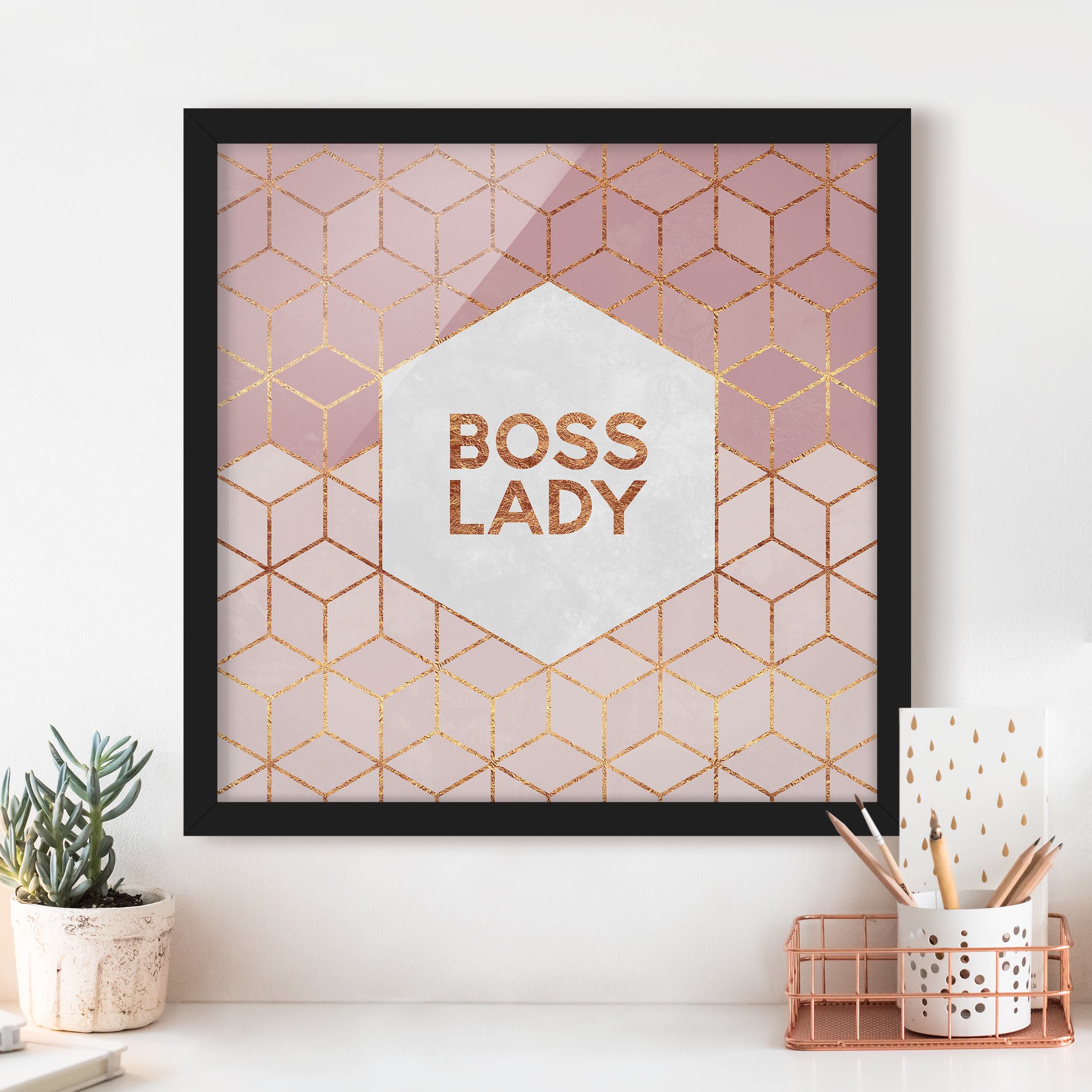 Bild mit Rahmen Boss Lady Sechsecke Rosa