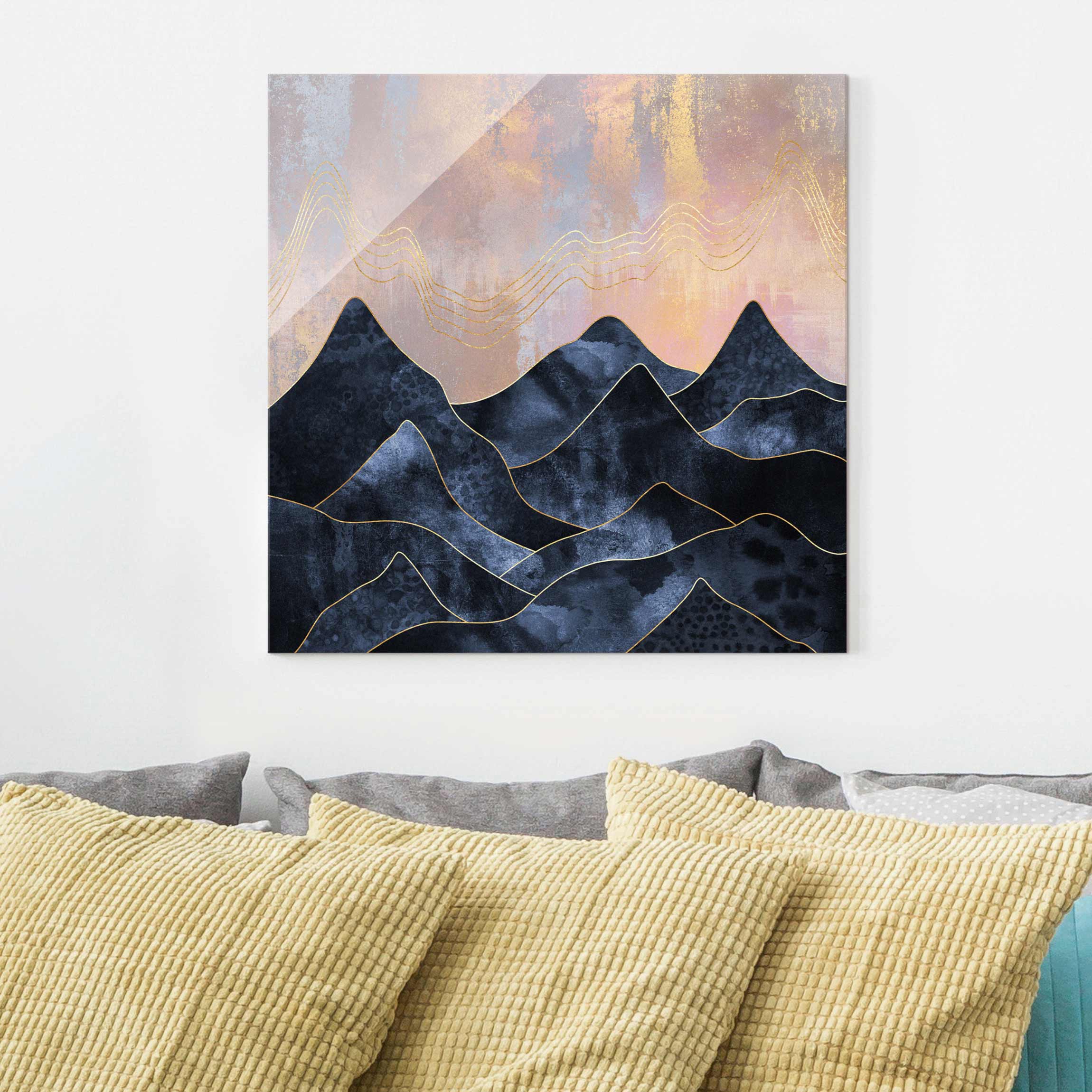 Glasbild - Quadrat Goldene Dämmerung über Gebirge