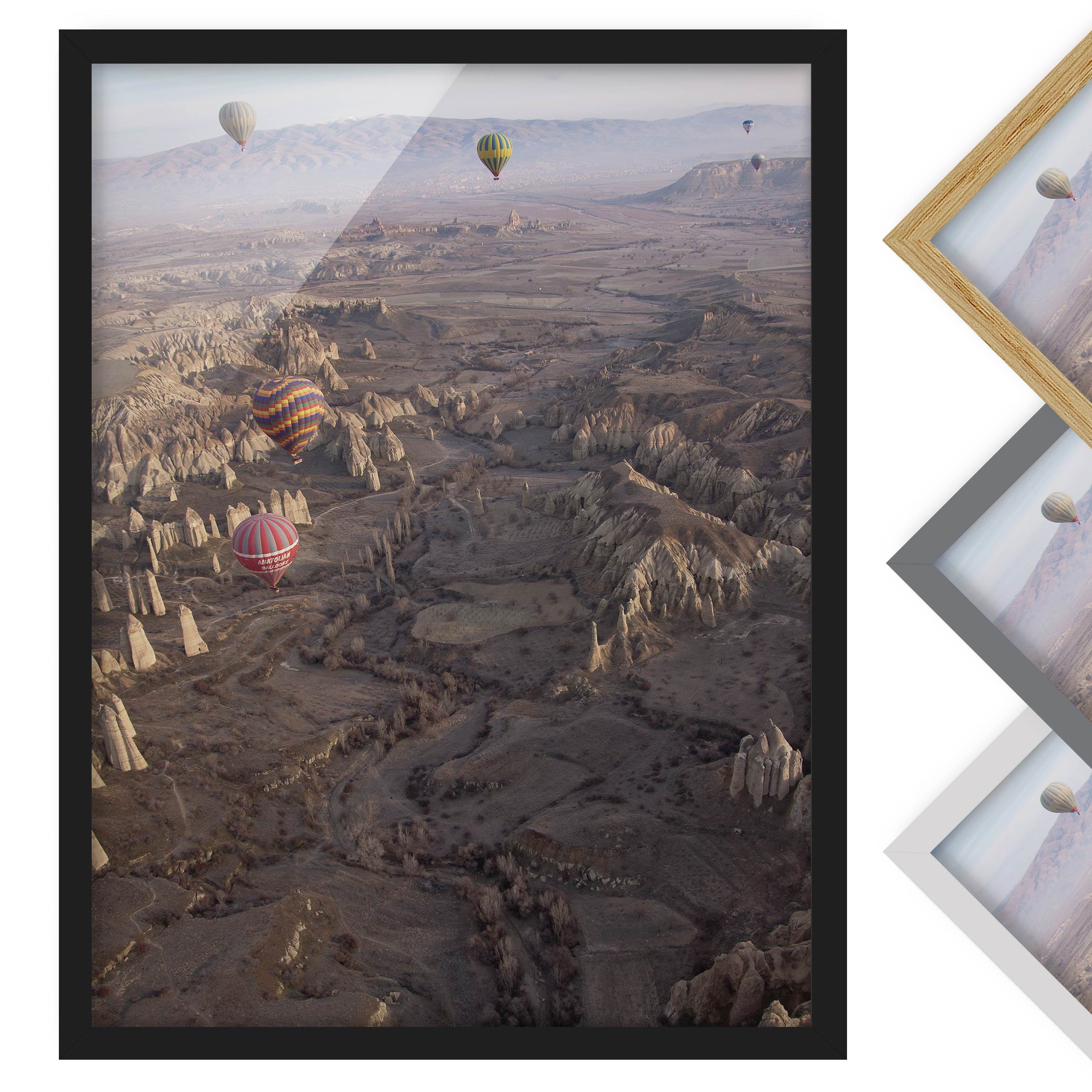 Bild mit Rahmen - Hochformat Heißluftballons über Anatolien