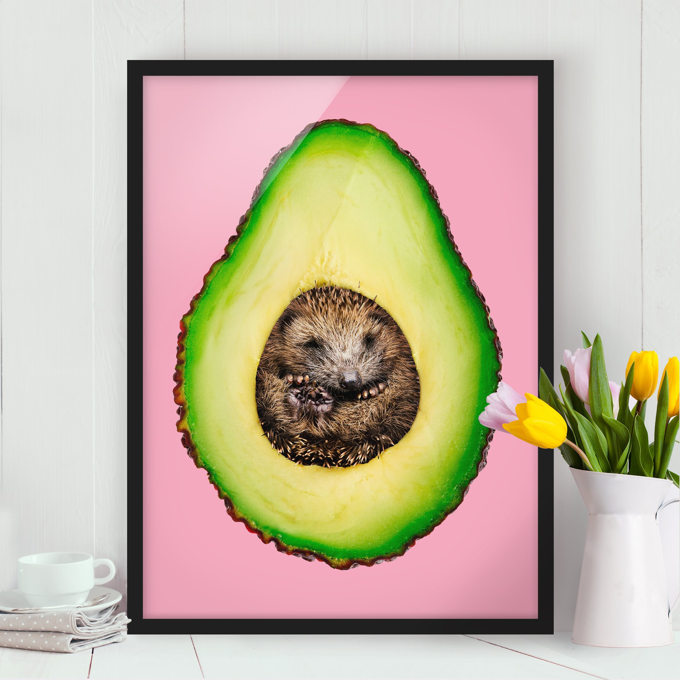 Bild mit Rahmen - Hochformat Avocado mit Igel