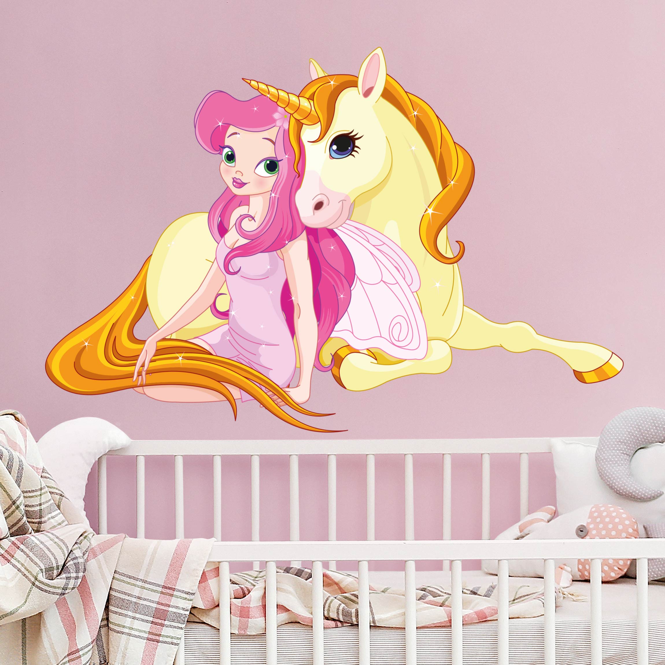 Wandtattoo Fee mit ihrem Einhorn