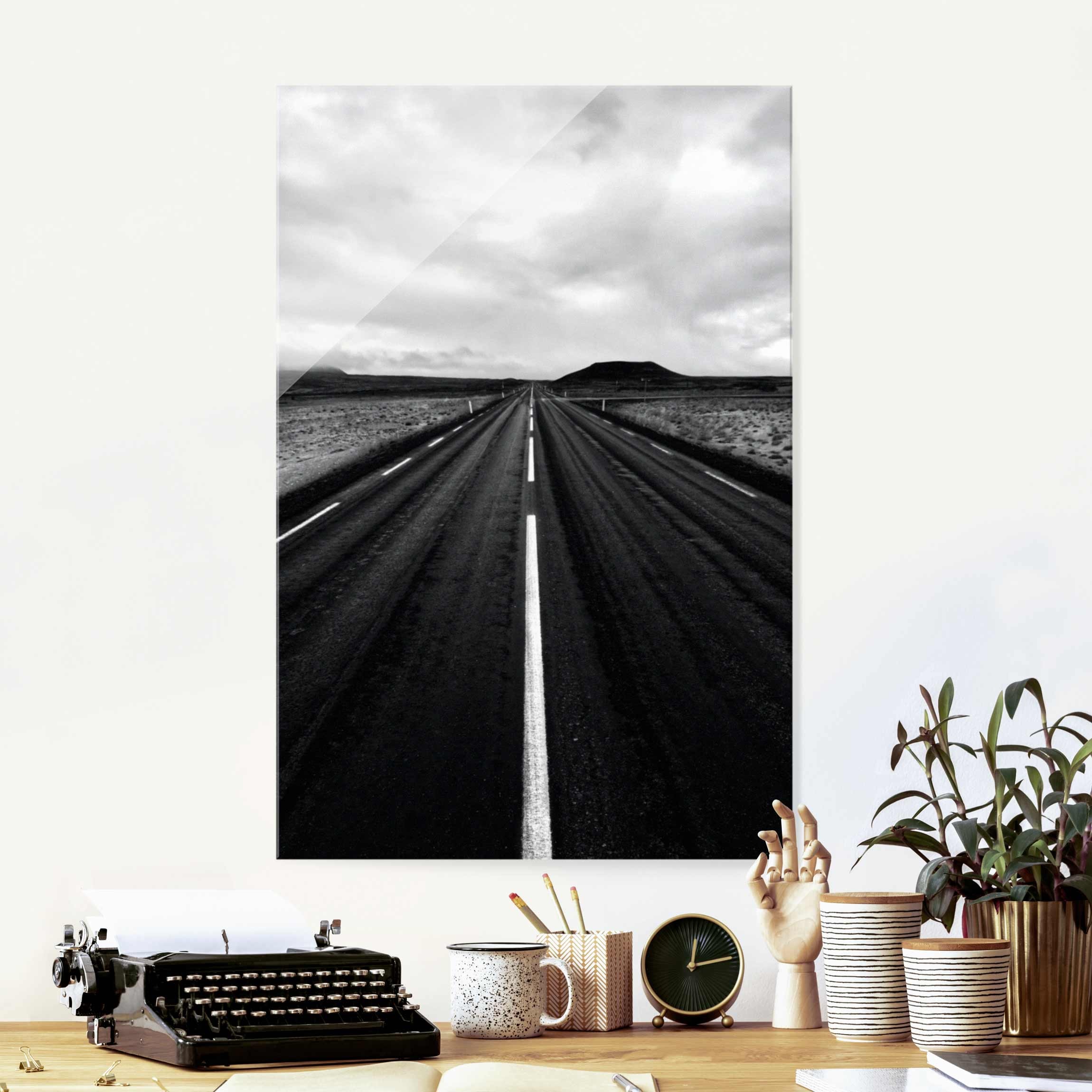 Glasbild Gerade Straße in Island